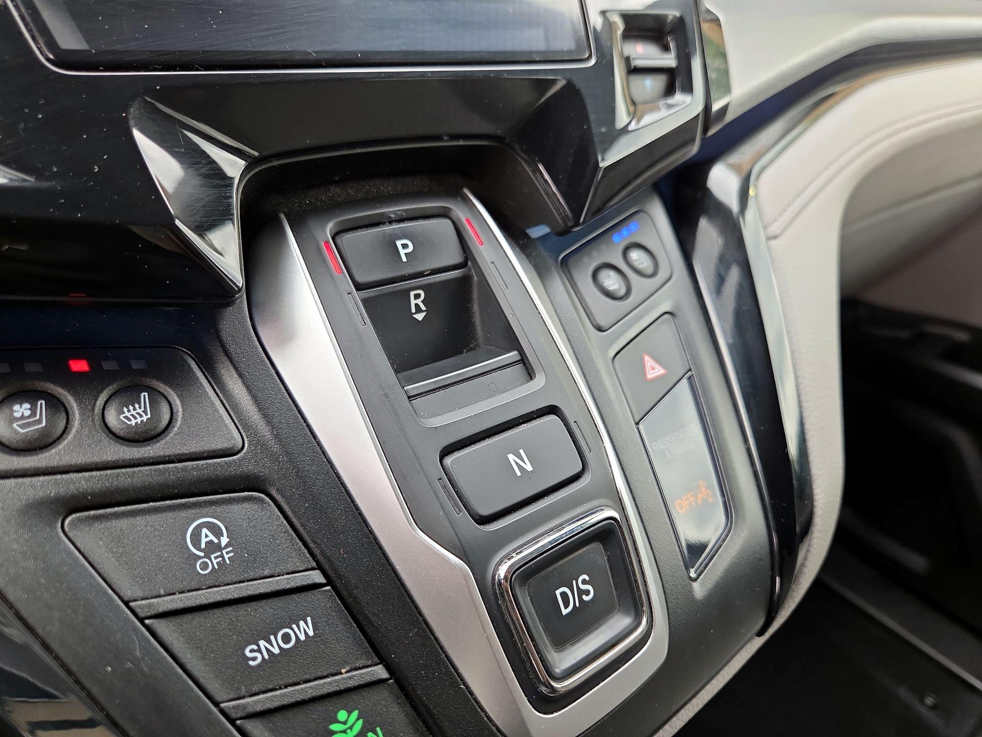 Thumbnail: 2020 Honda Odyssey - 18