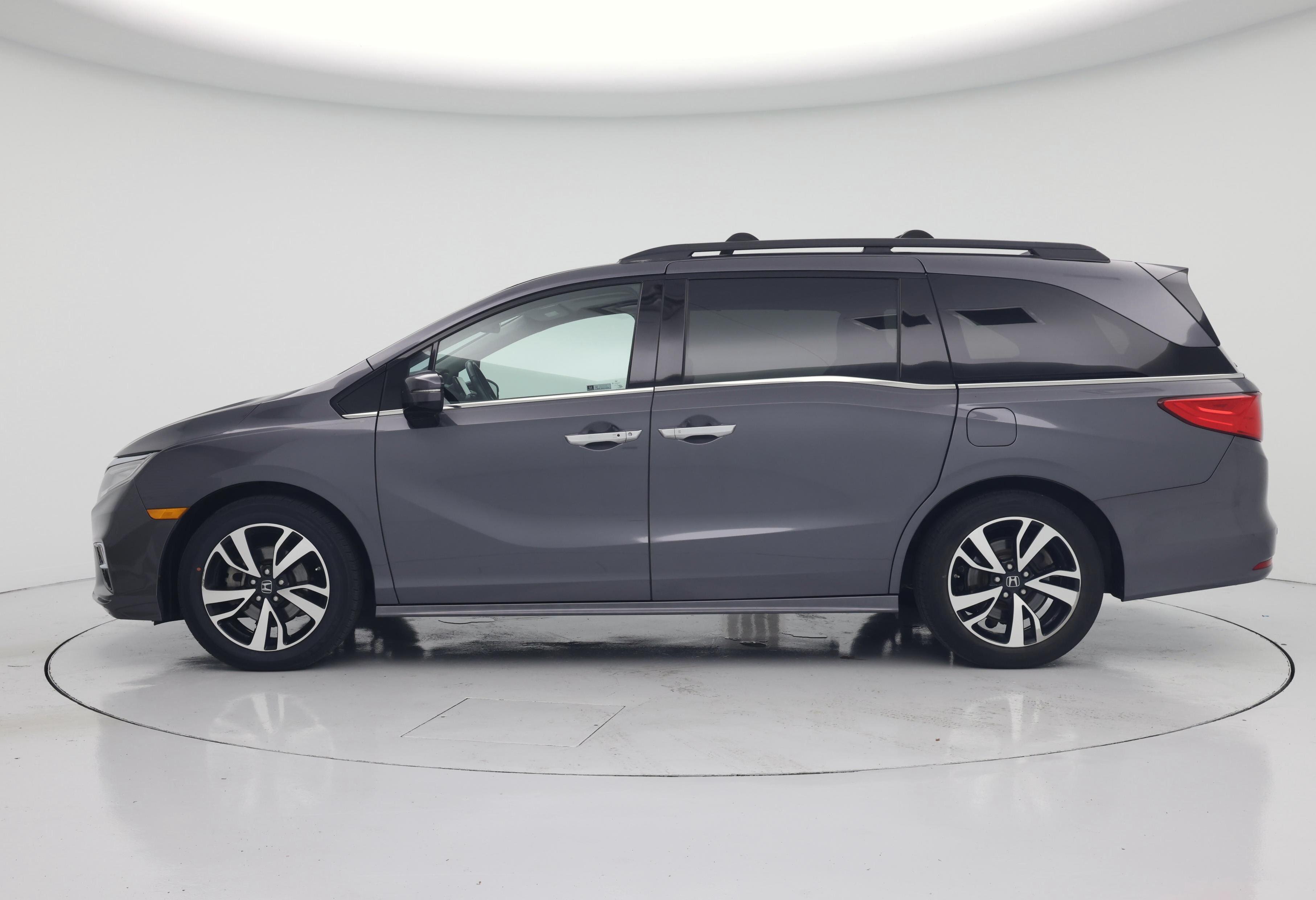 Thumbnail: 2020 Honda Odyssey - 3