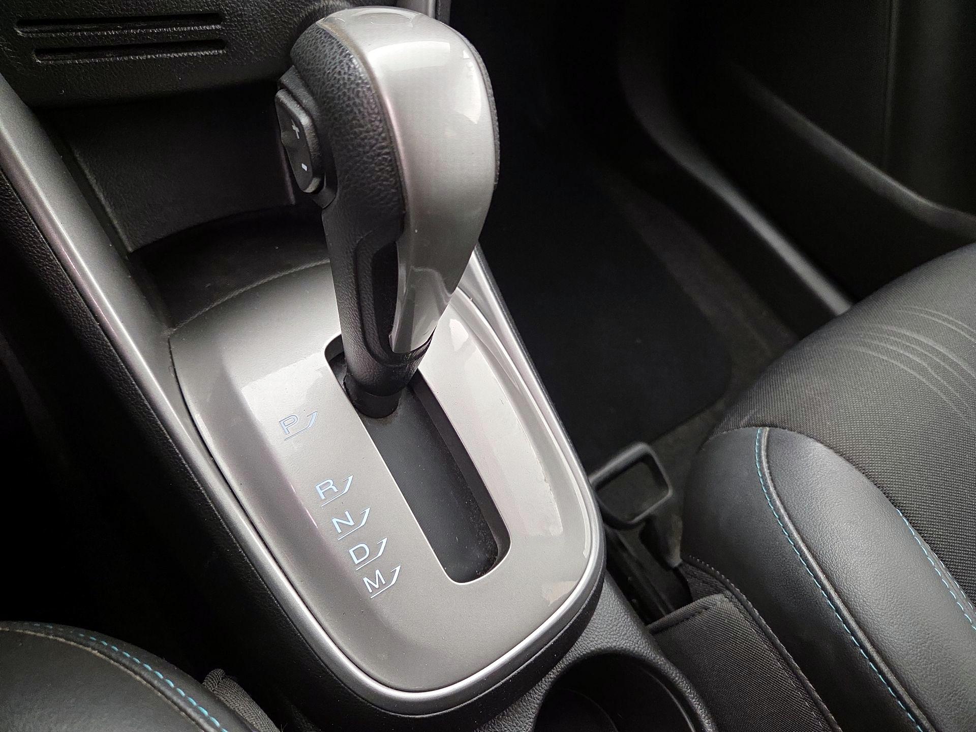 Thumbnail: 2016 Chevrolet Trax - 17