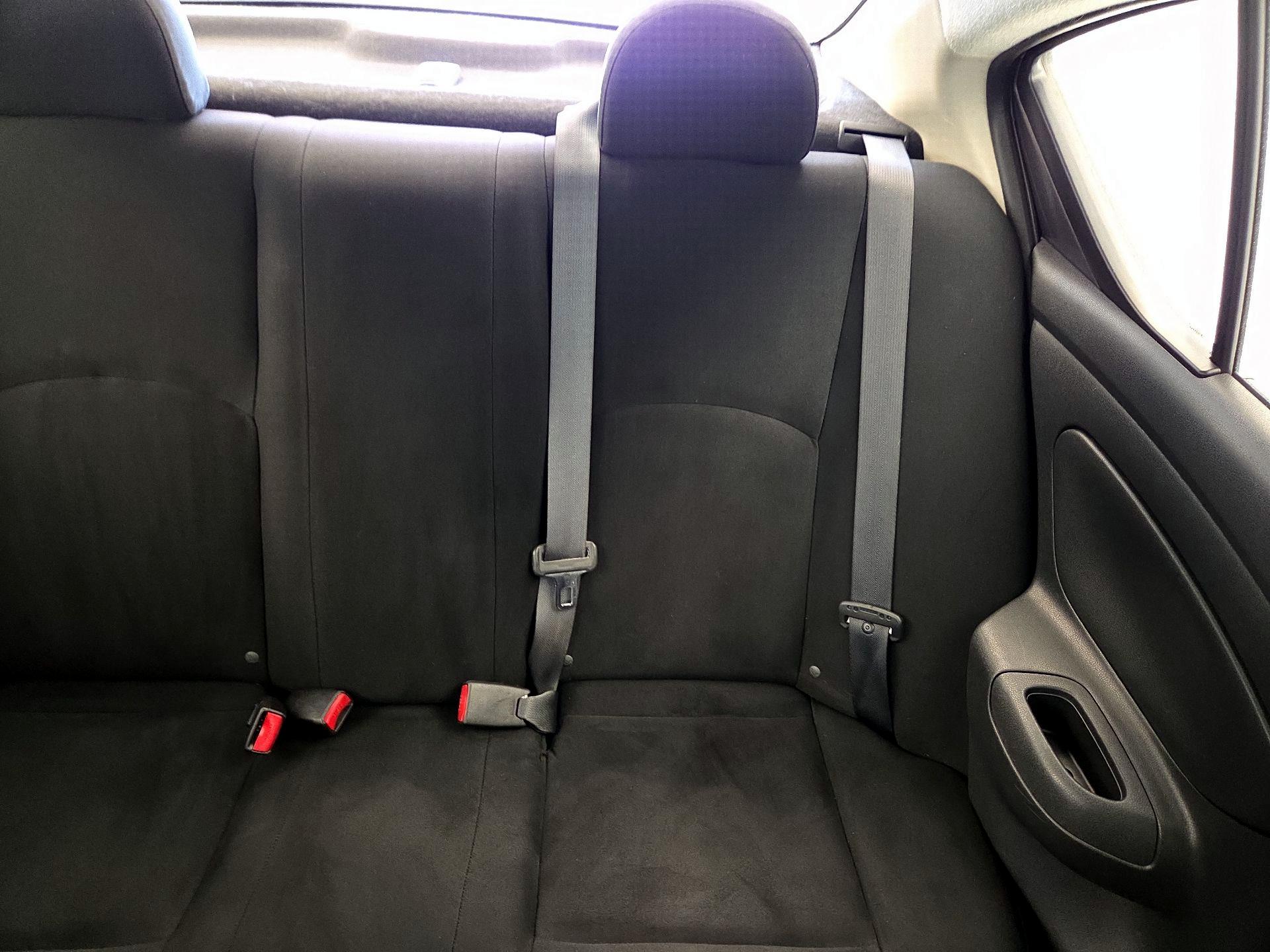 Thumbnail: 2014 Nissan Versa - 17