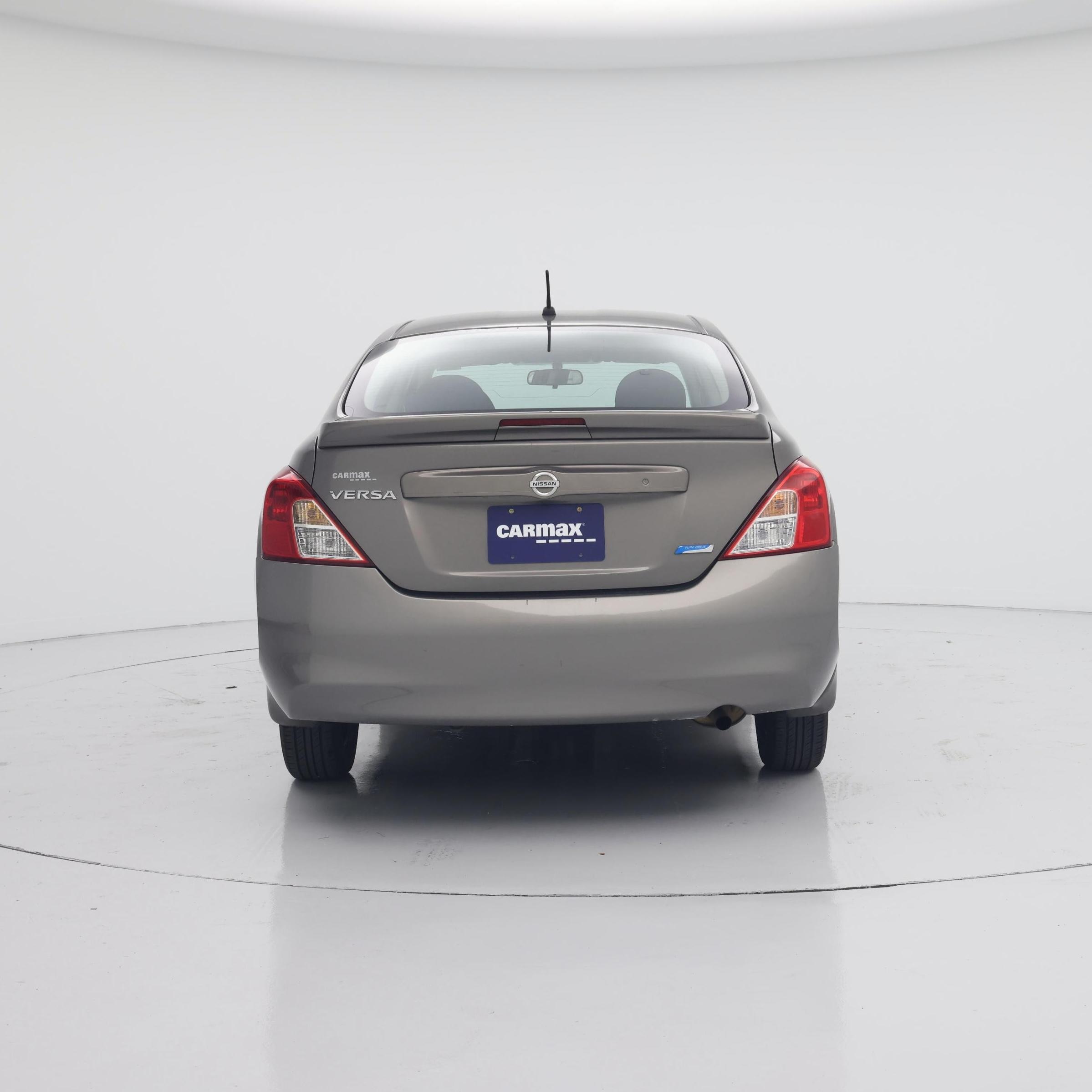 Thumbnail: 2014 Nissan Versa - 6