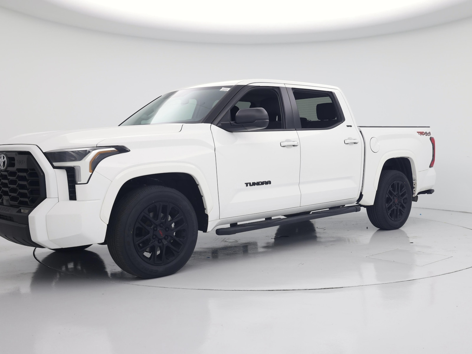 2024 Toyota Tundra SR5 - Photo 8