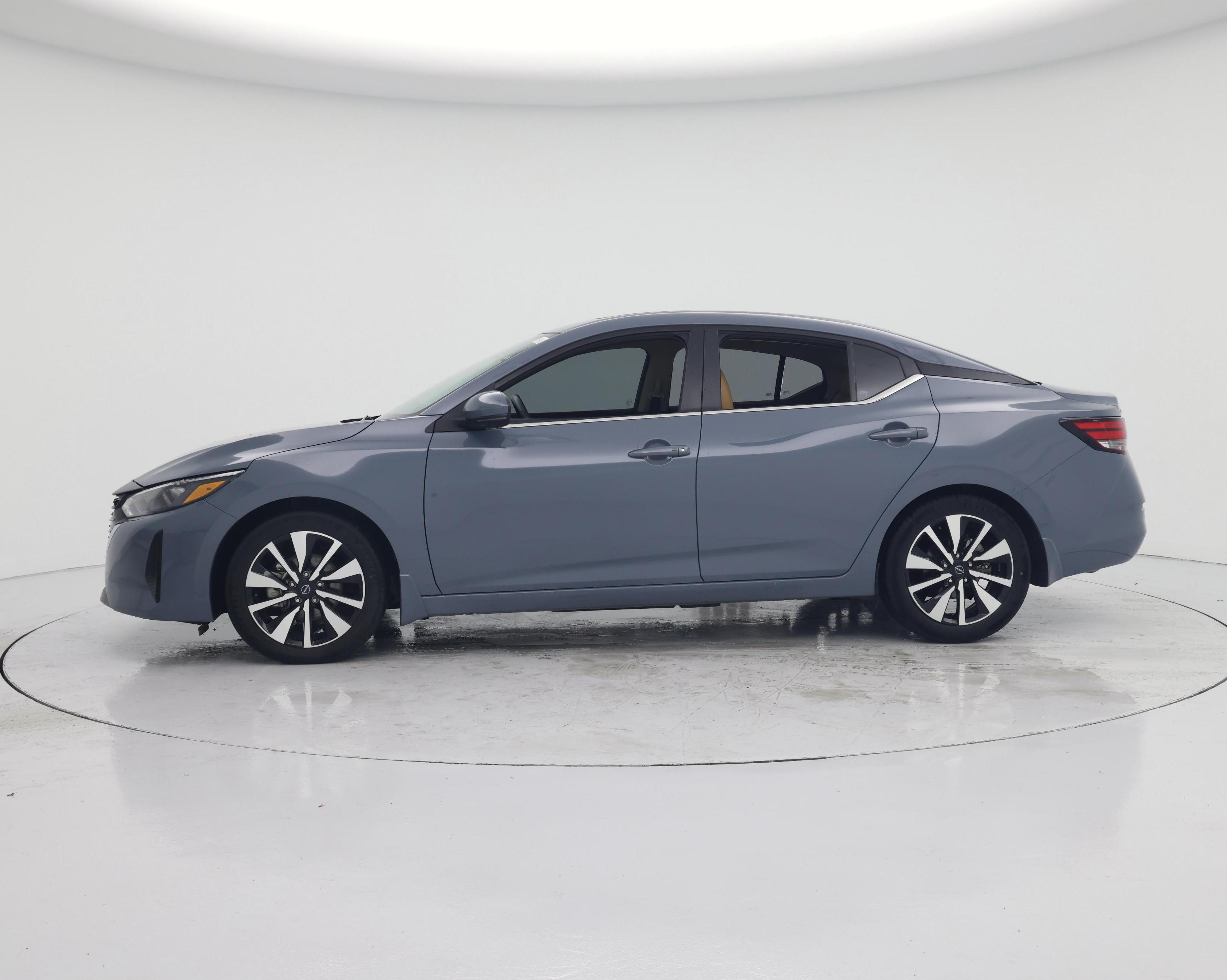 Thumbnail: 2024 Nissan Sentra - 3