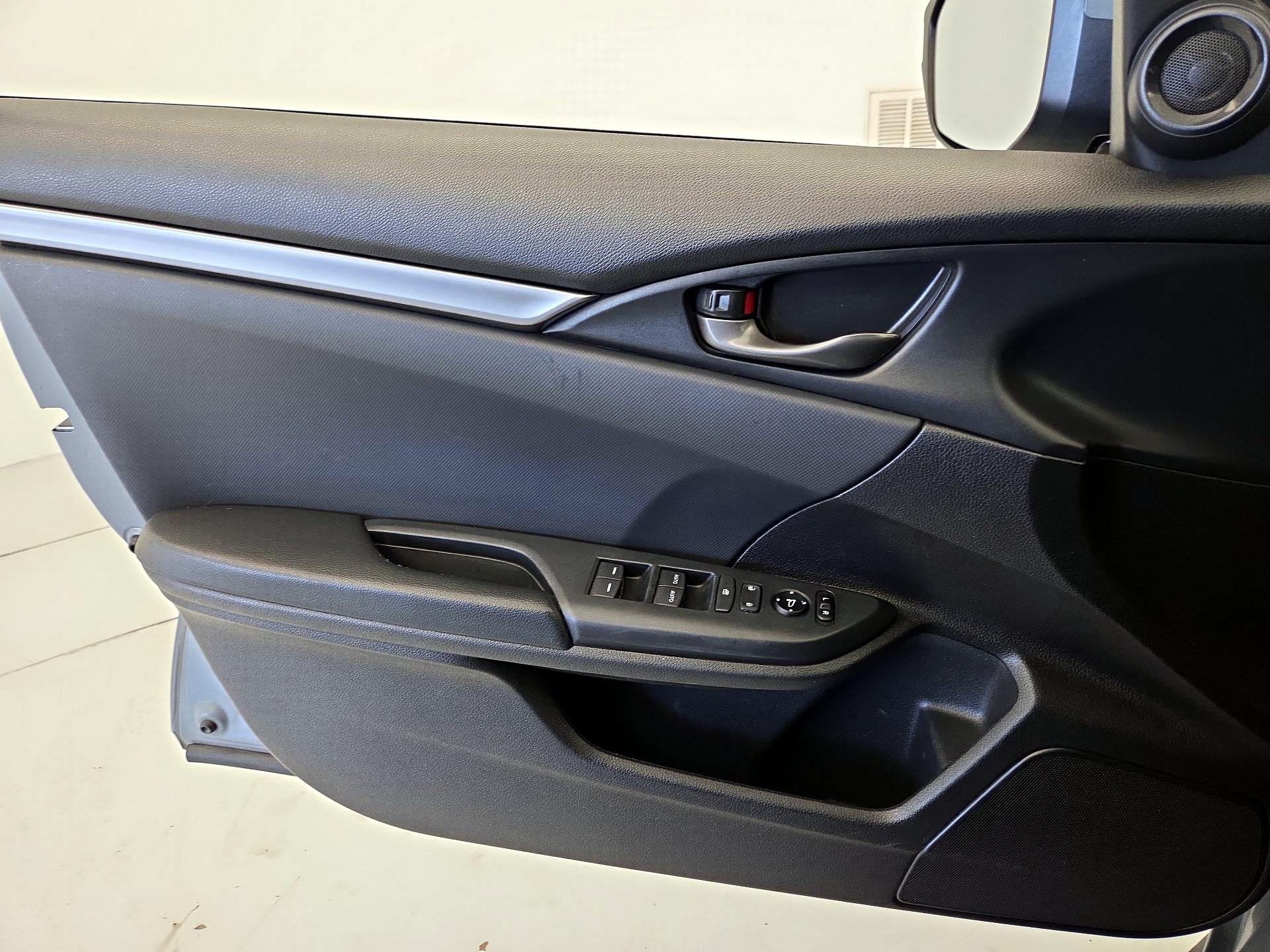 Thumbnail: 2021 Honda Civic - 12