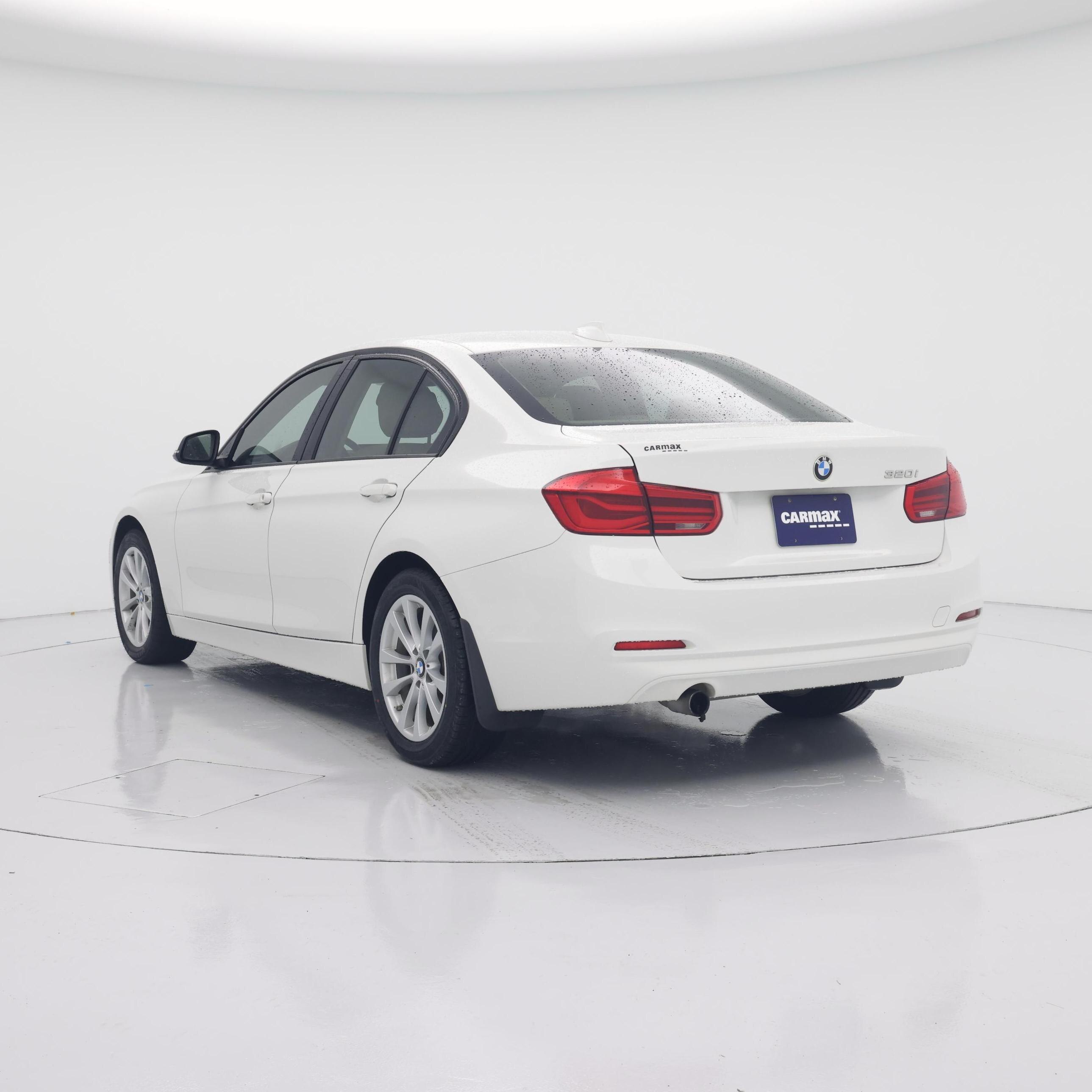 Thumbnail: 2016 BMW 3 Series - 2