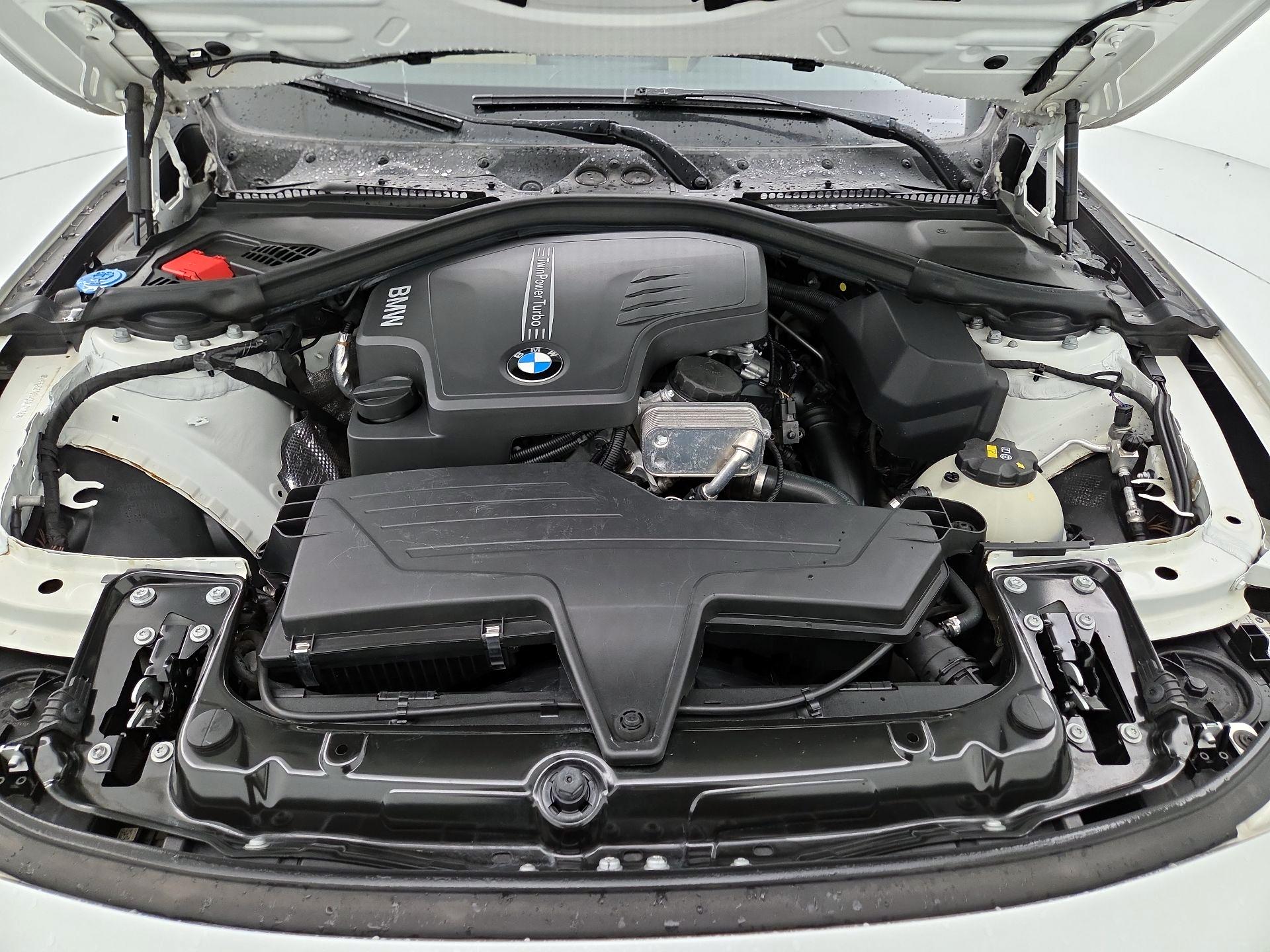 Thumbnail: 2016 BMW 3 Series - 20