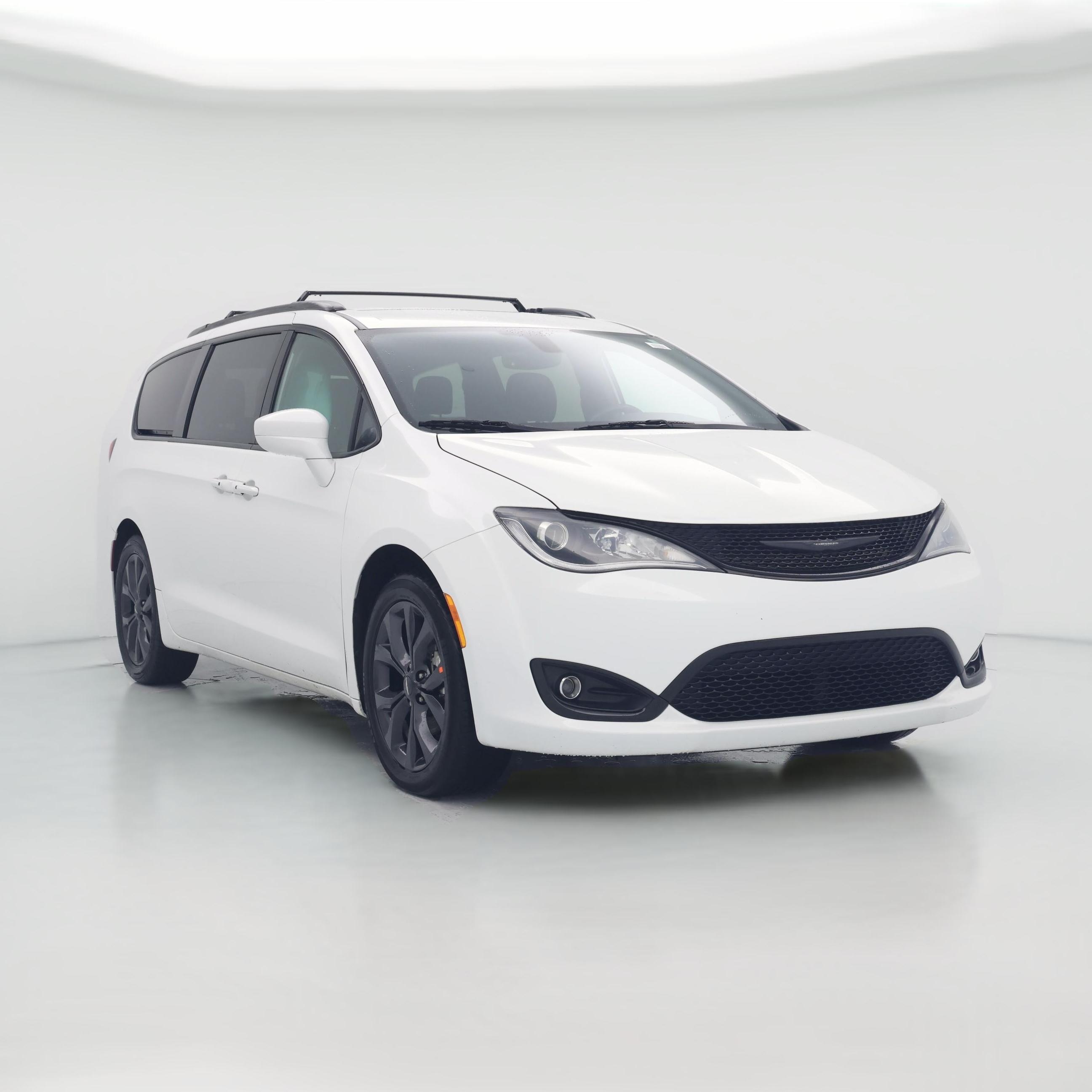 Thumbnail: 2019 Chrysler Pacifica - 1