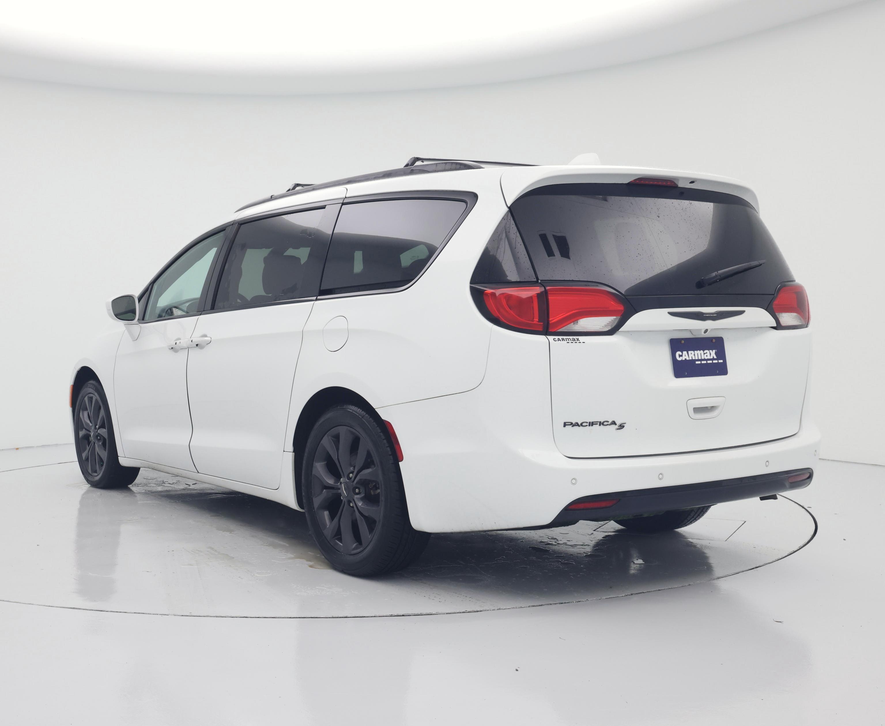 Thumbnail: 2019 Chrysler Pacifica - 2
