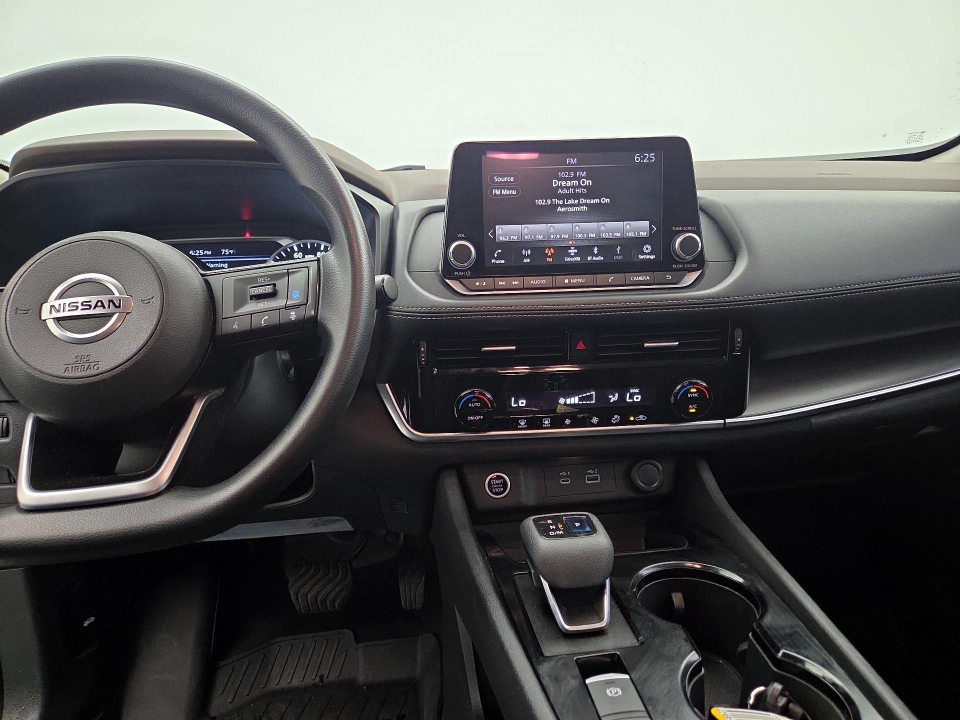 Thumbnail: 2021 Nissan Rogue - 9