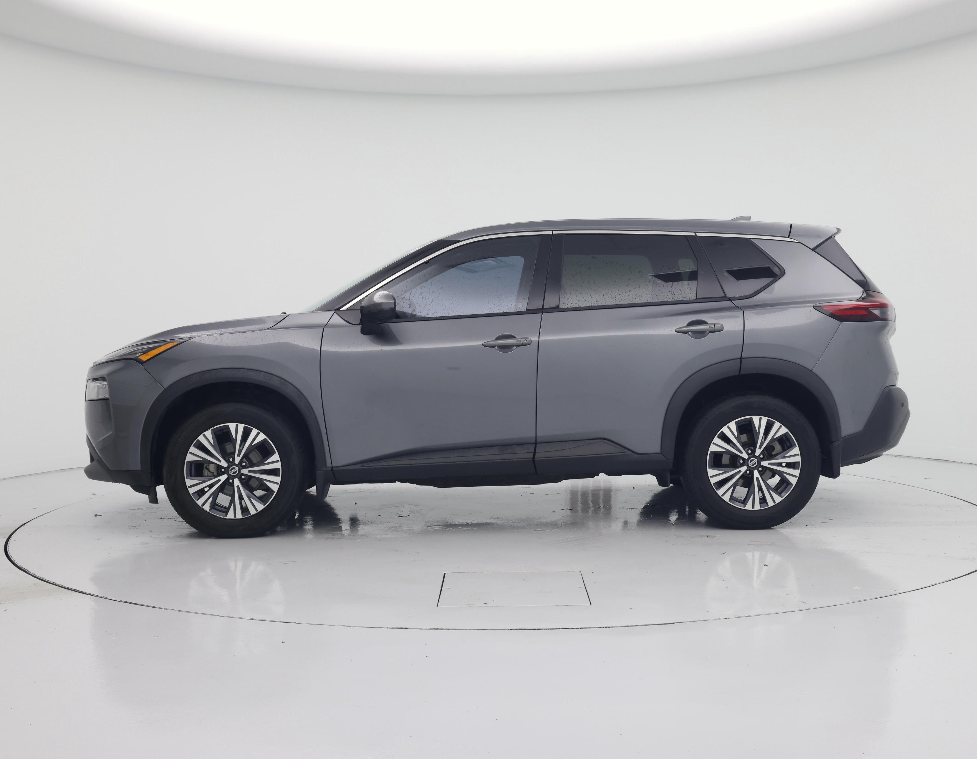 Thumbnail: 2021 Nissan Rogue - 3