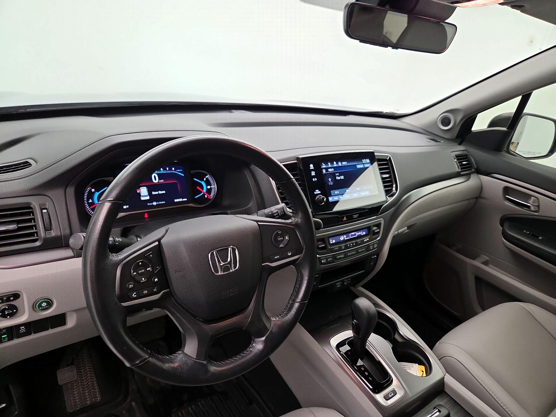 Thumbnail: 2020 Honda Pilot - 9