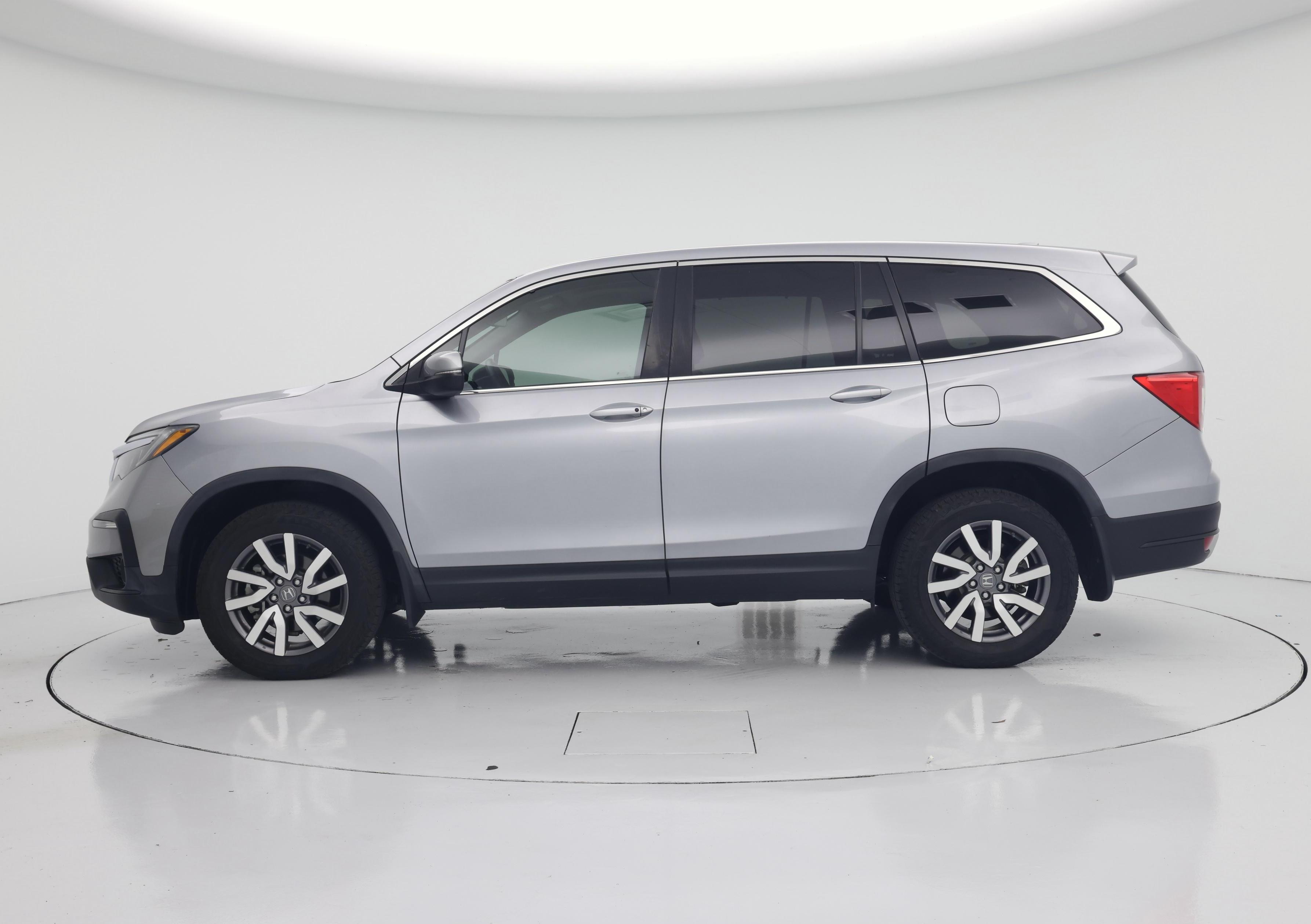 Thumbnail: 2020 Honda Pilot - 3