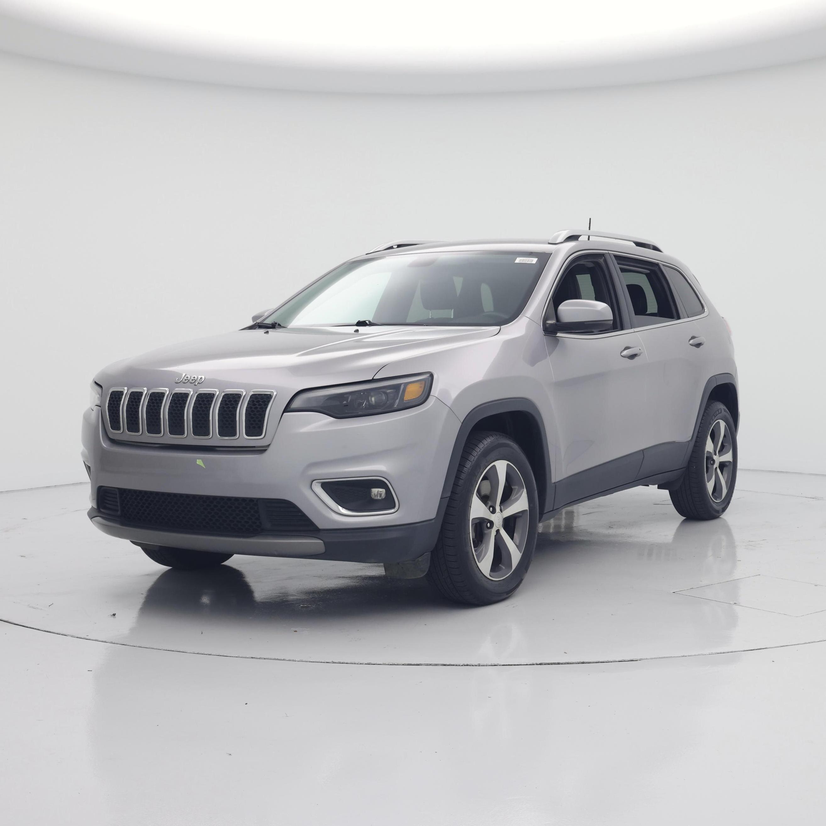 Thumbnail: 2019 Jeep Cherokee - 4