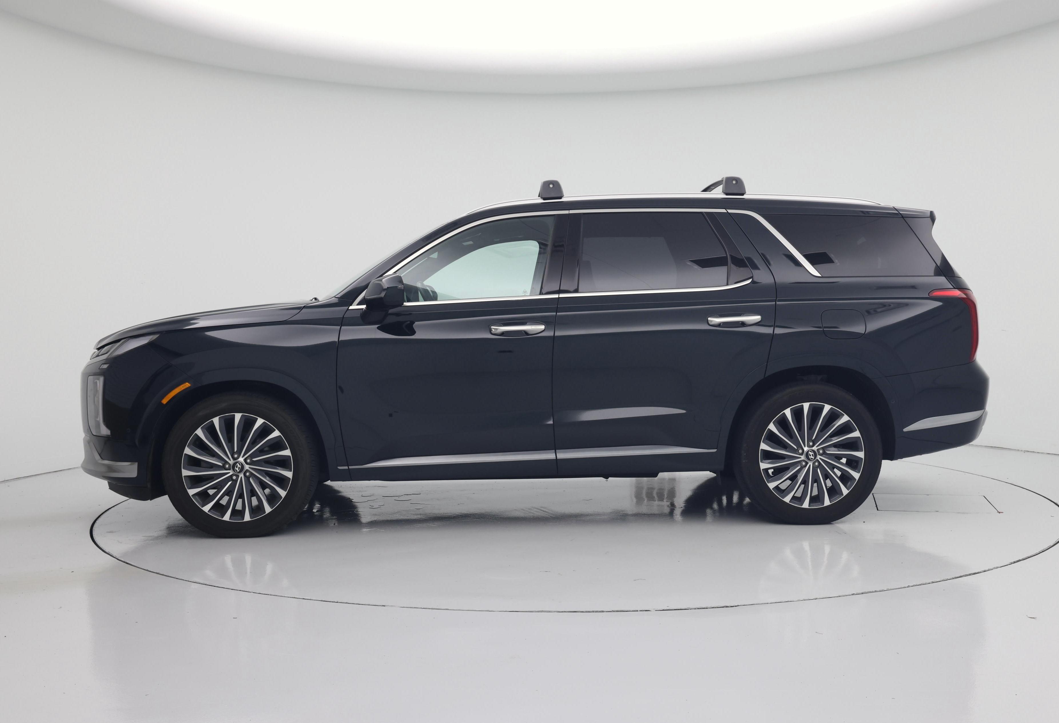 Thumbnail: 2023 Hyundai Palisade - 3