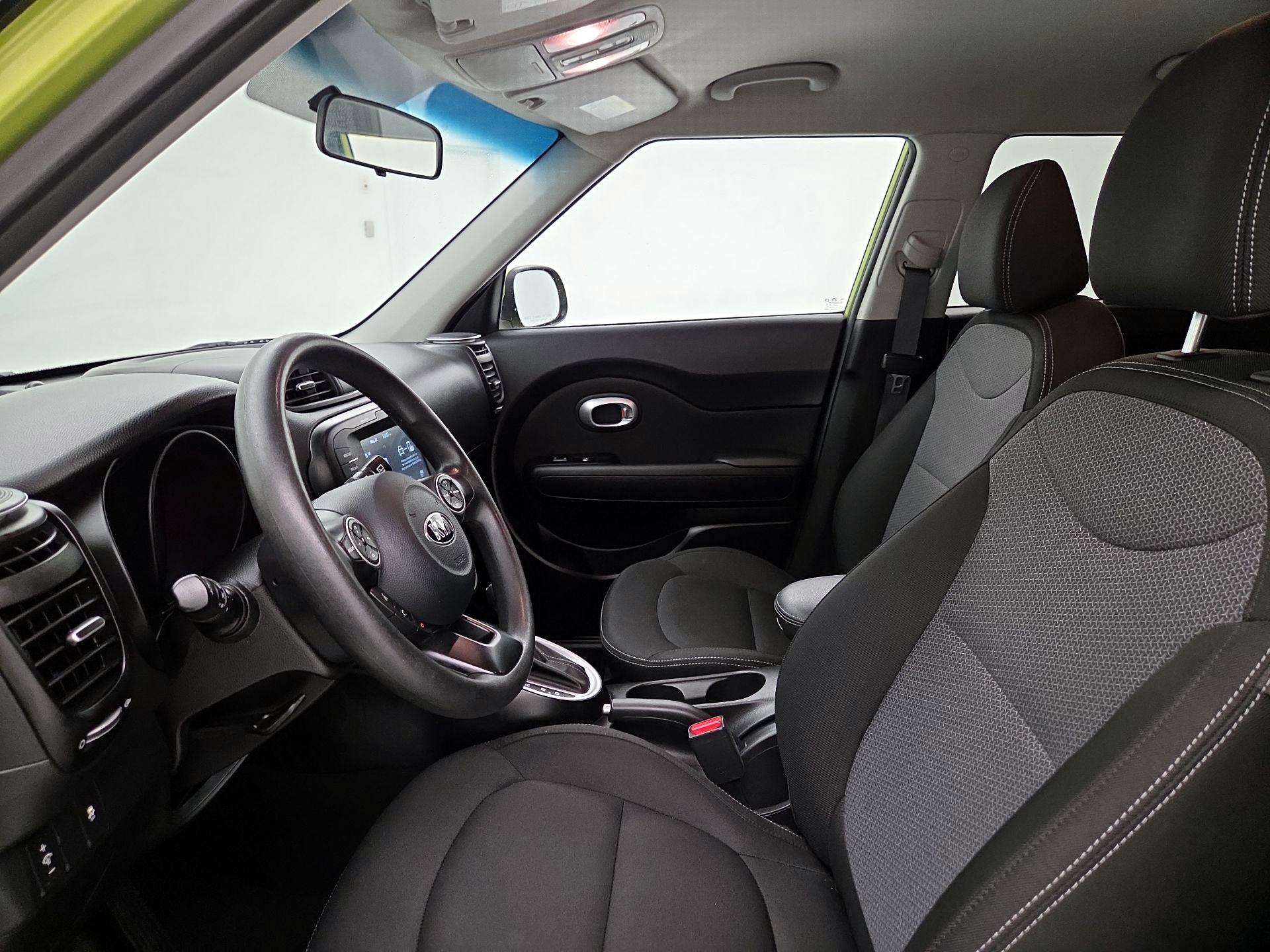 Thumbnail: 2018 Kia Soul - 11