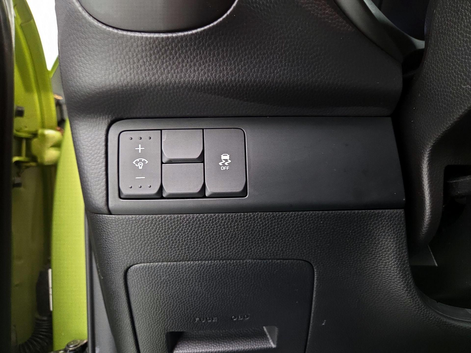Thumbnail: 2018 Kia Soul - 13