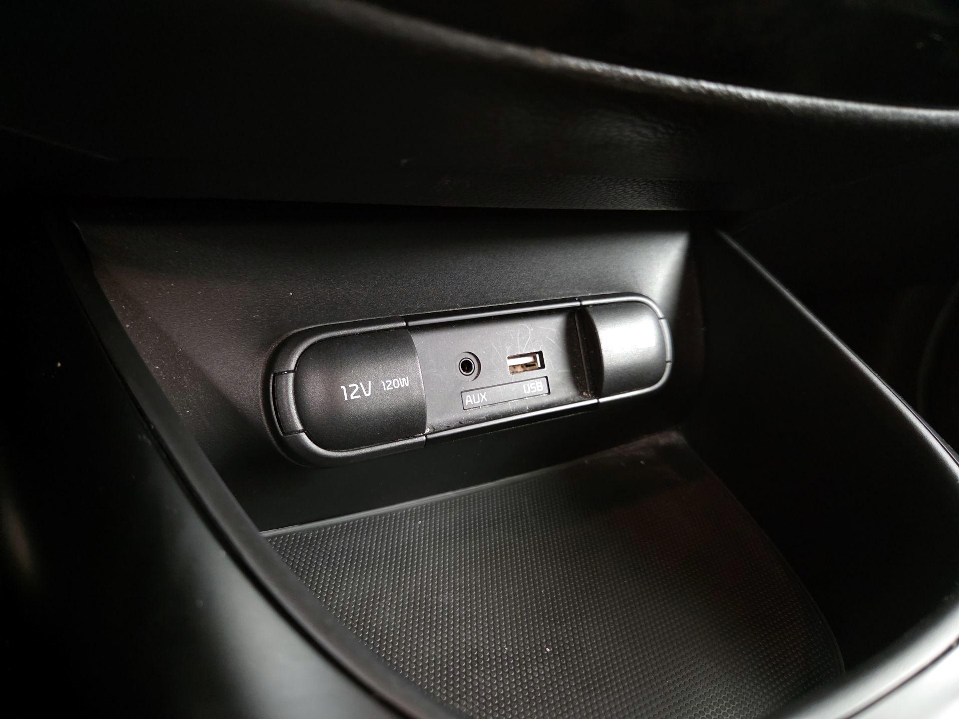 Thumbnail: 2018 Kia Soul - 18