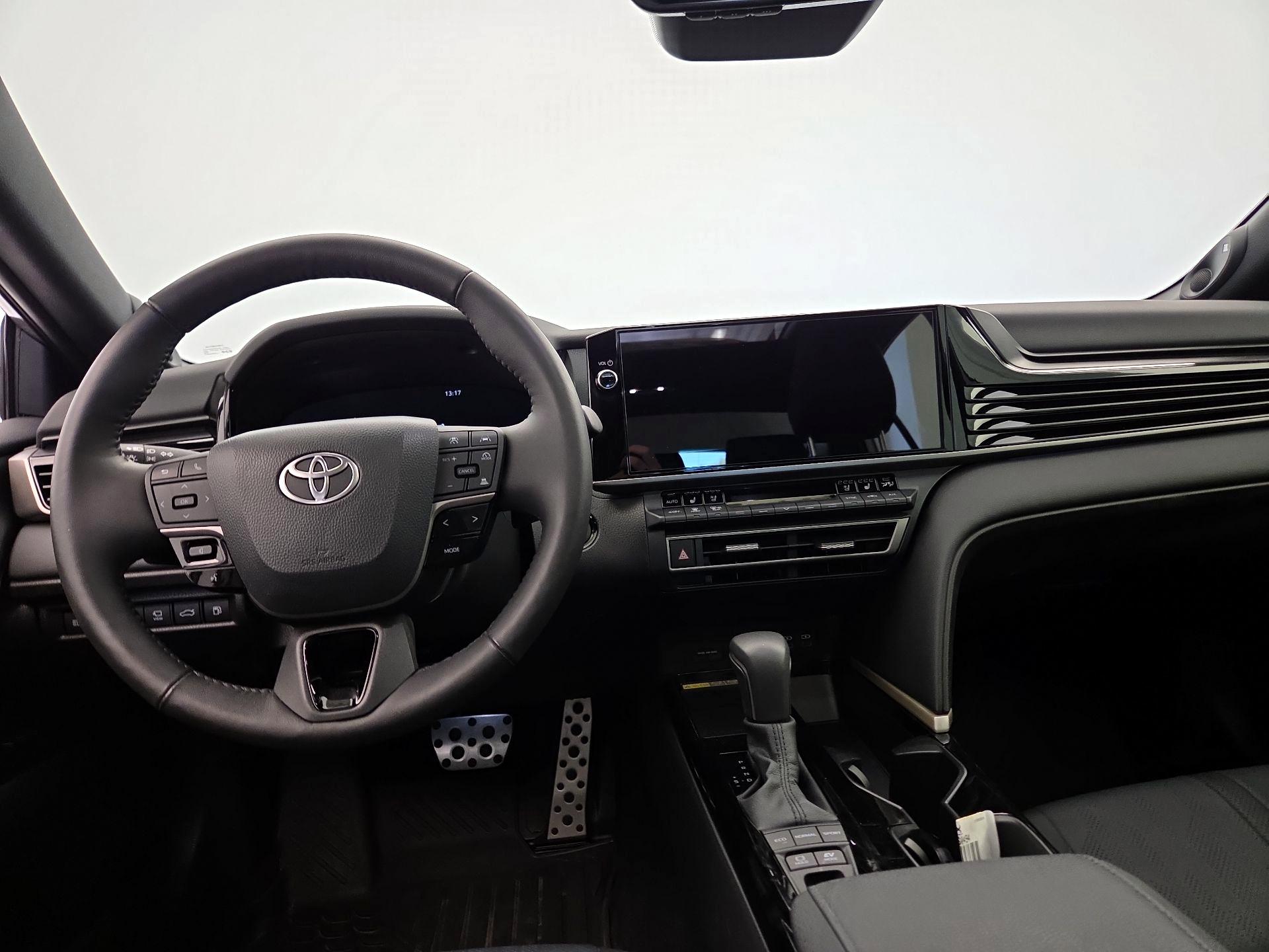 Thumbnail: 2026 Toyota Camry - 9