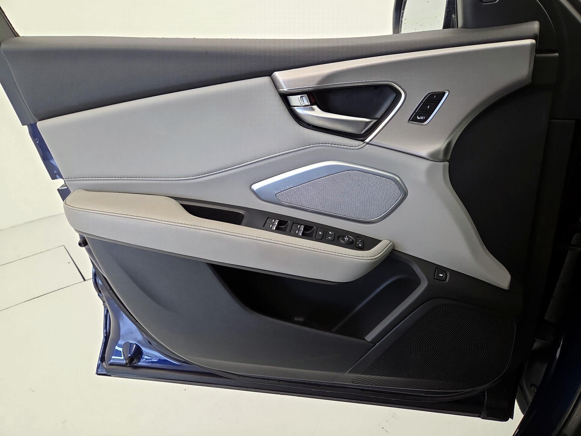 Thumbnail: 2021 Acura RDX - 12