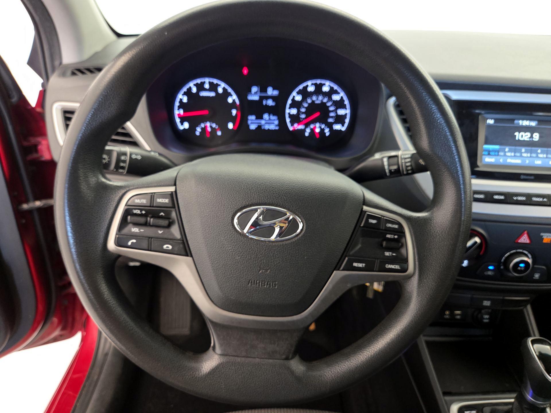 Thumbnail: 2020 Hyundai Accent - 10