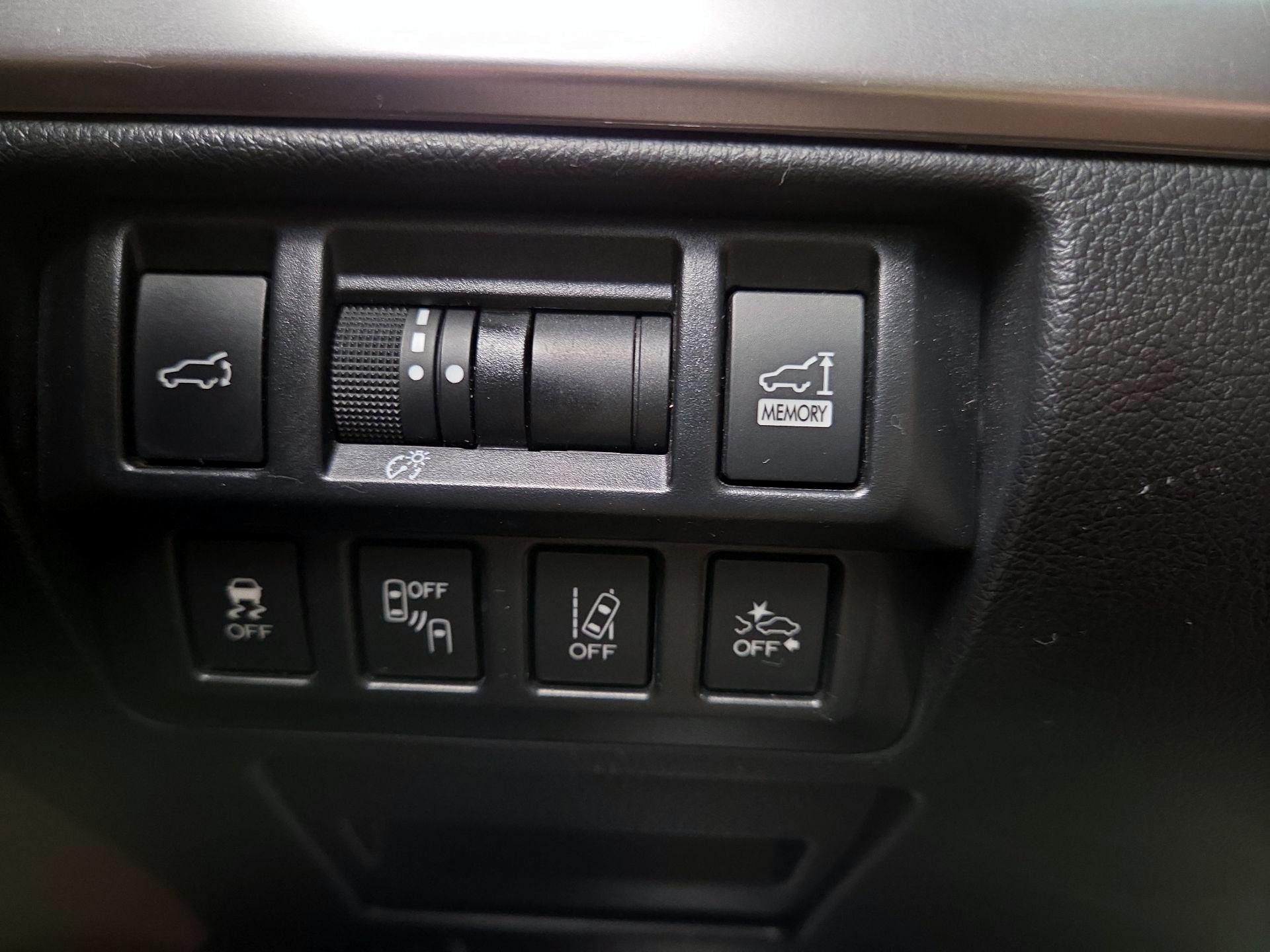 Thumbnail: 2019 Subaru Outback - 13