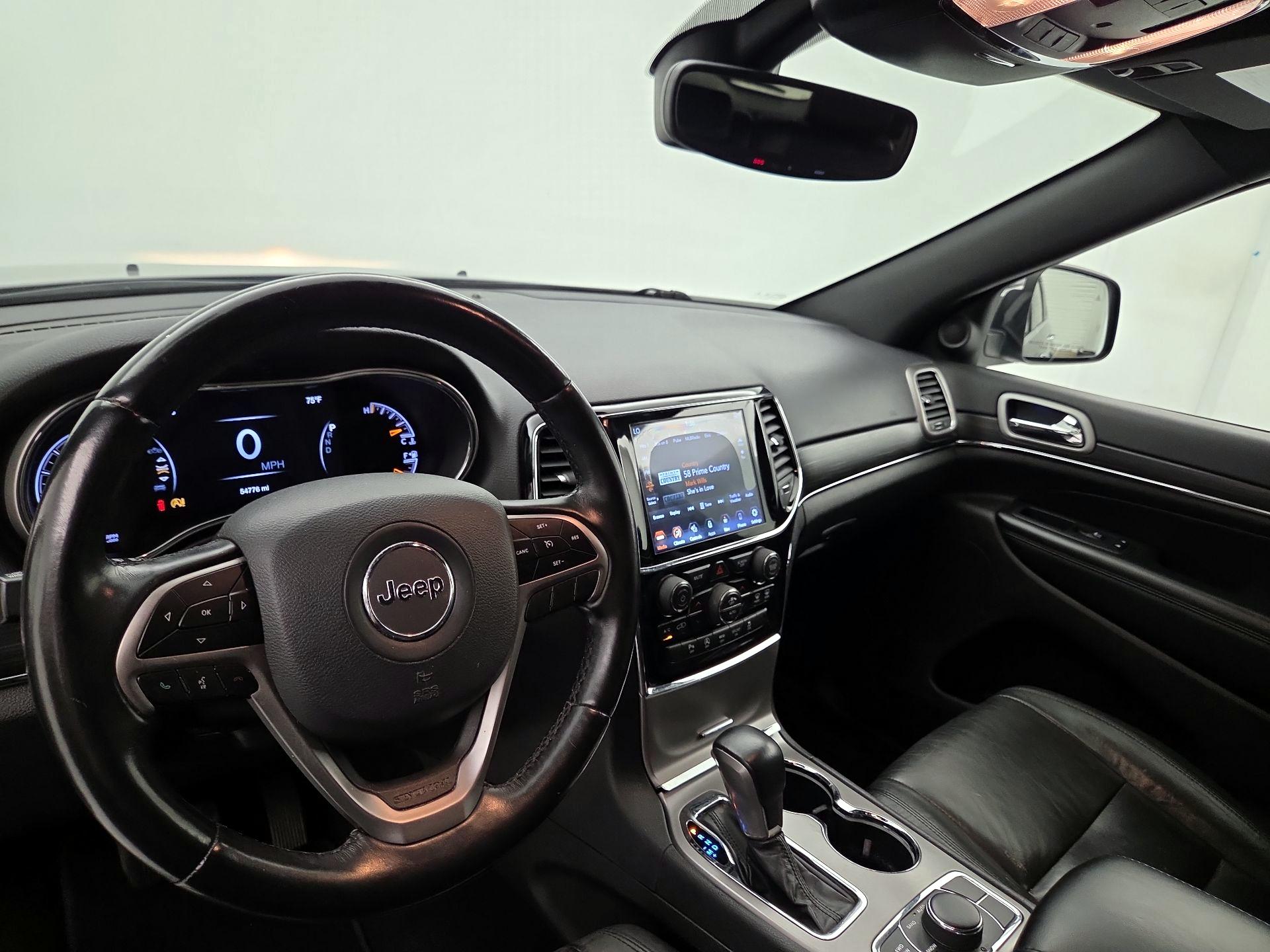 Thumbnail: 2020 Jeep Grand Cherokee - 9