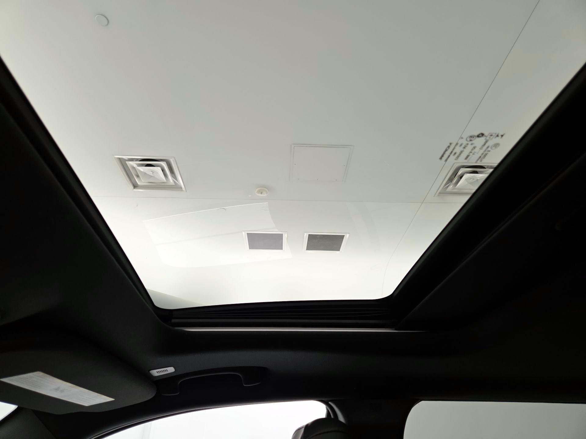 Thumbnail: 2020 Jeep Grand Cherokee - 19