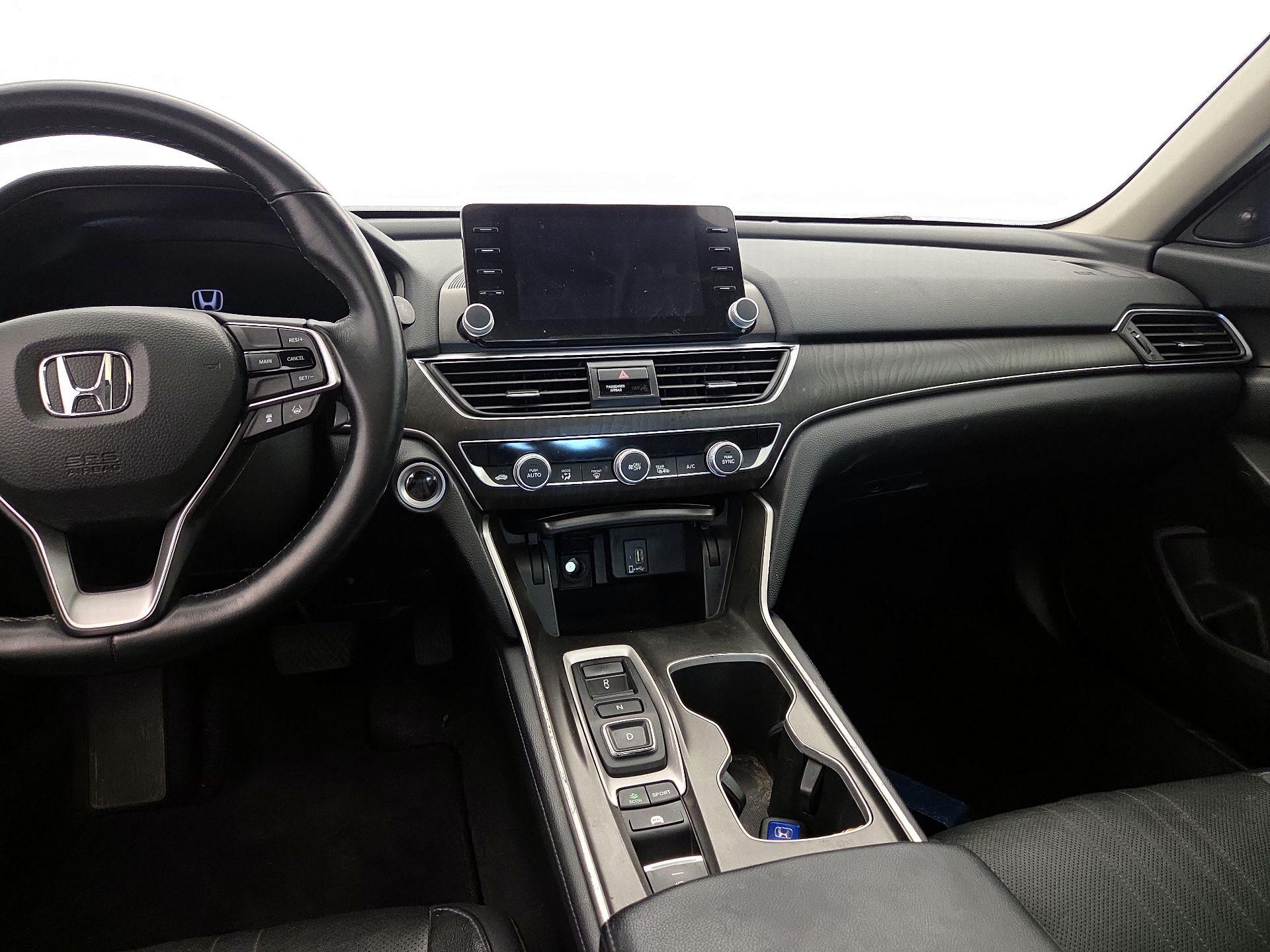 Thumbnail: 2018 Honda Accord - 9