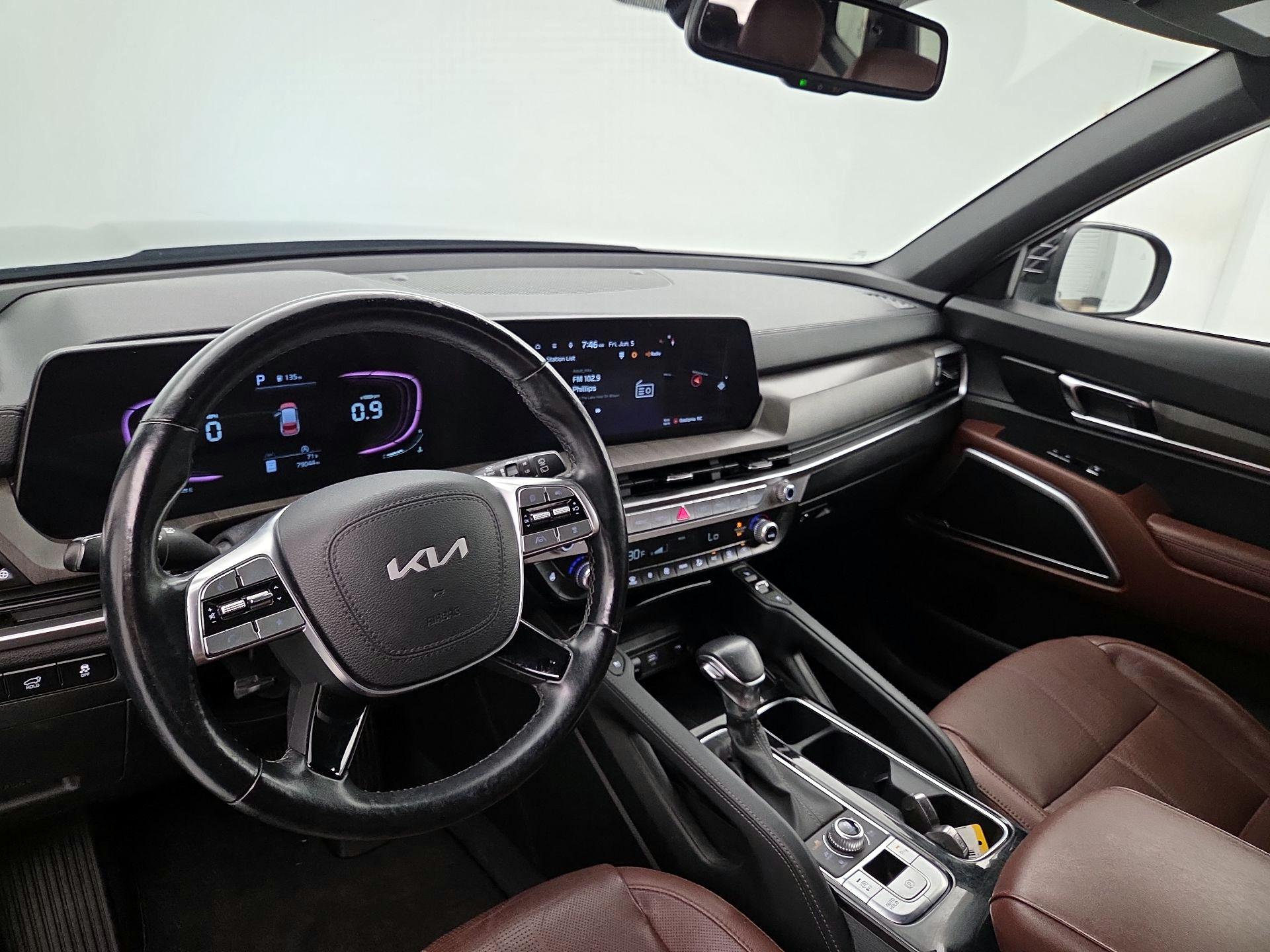 Thumbnail: 2023 Kia Telluride - 9