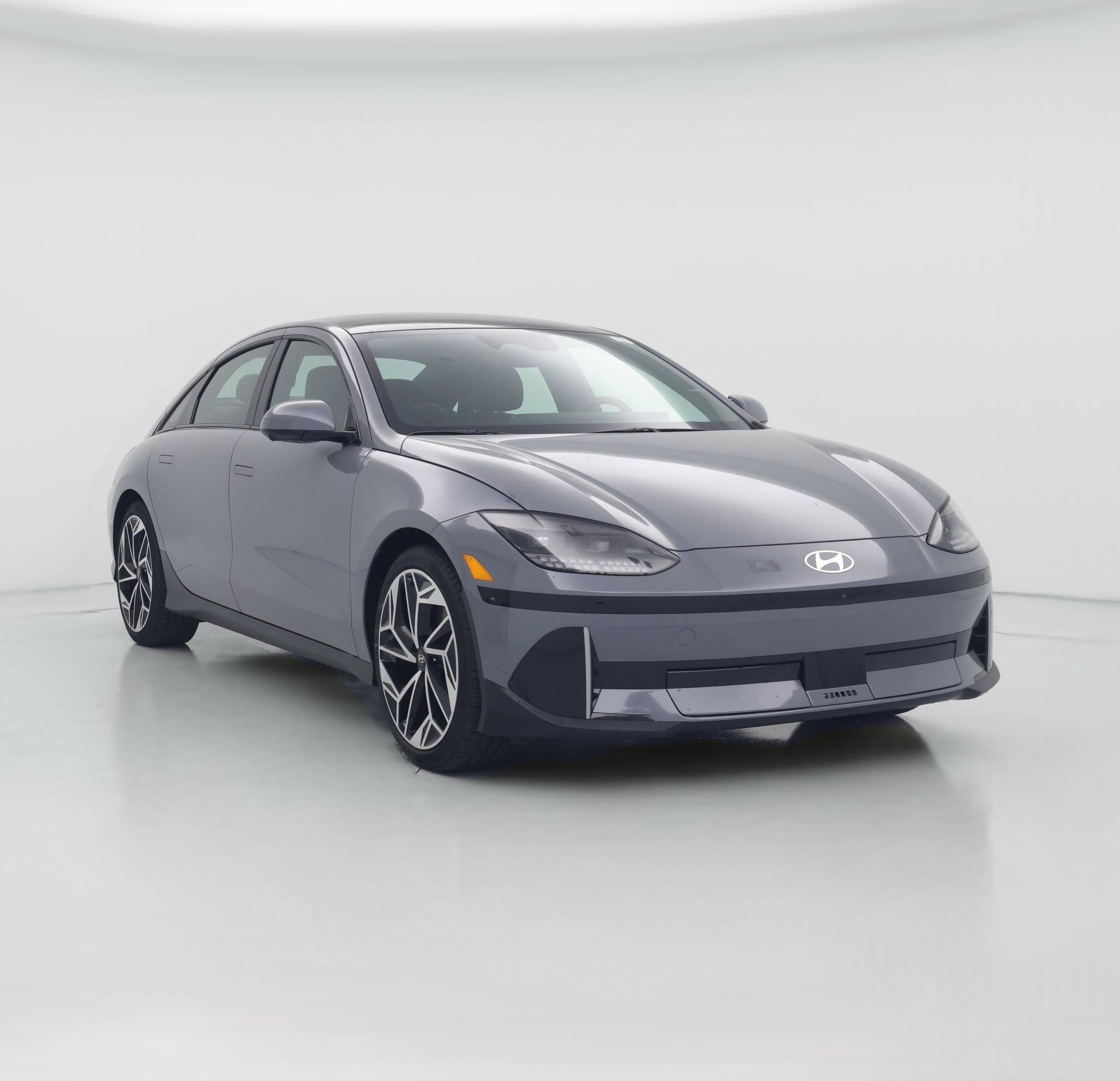 Thumbnail: 2023 Hyundai Ioniq 6 - 1