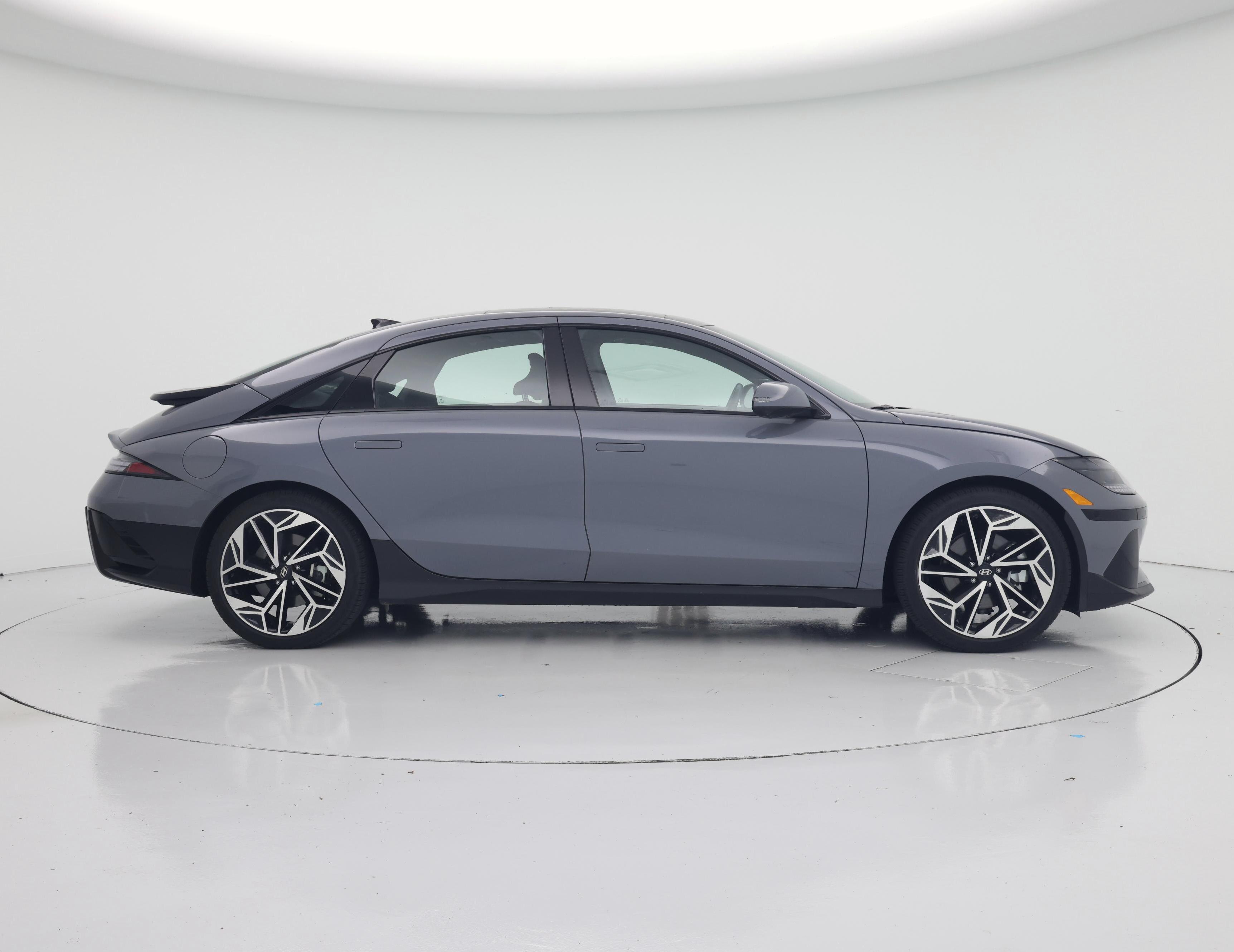 Thumbnail: 2023 Hyundai Ioniq 6 - 7