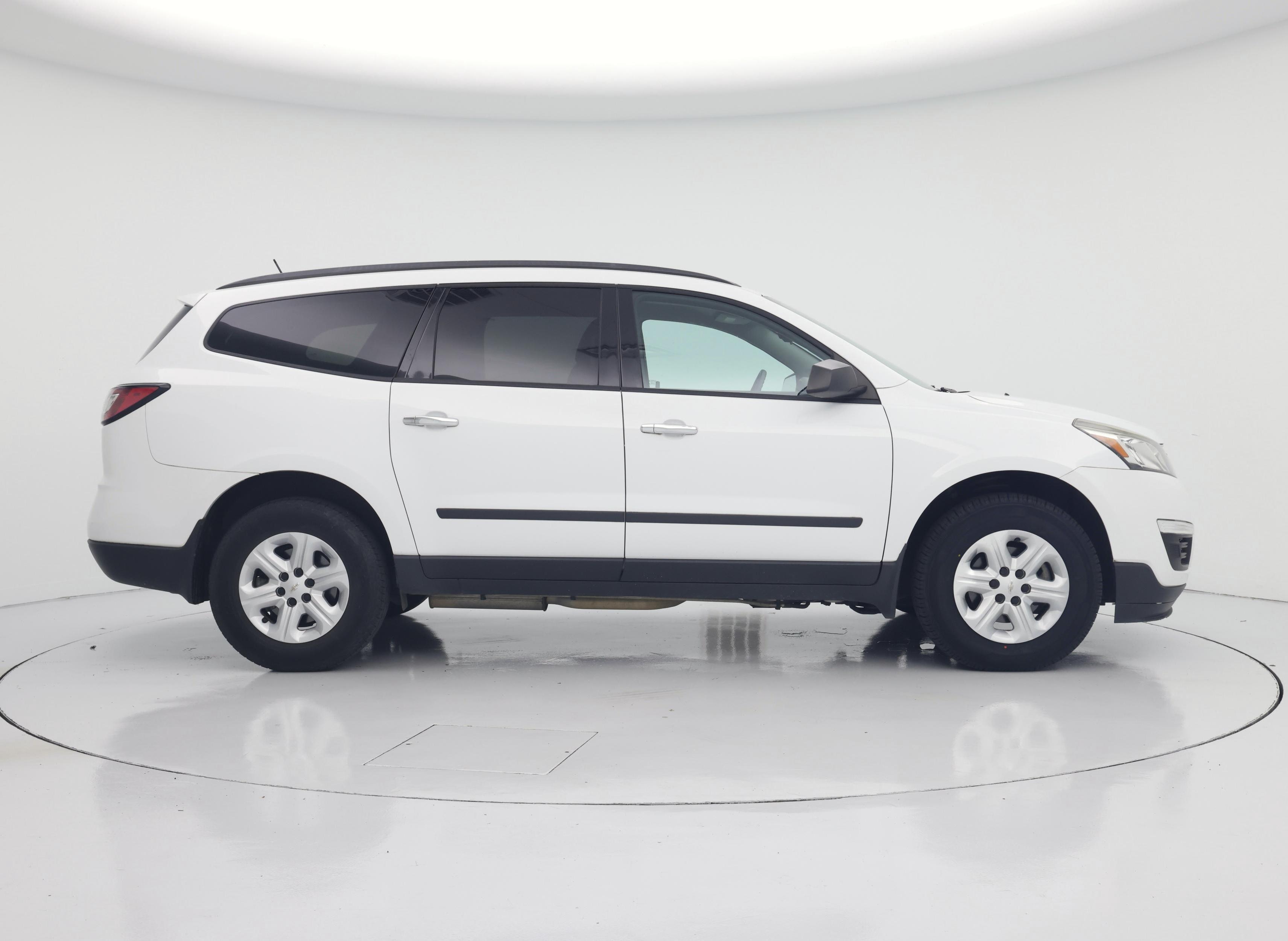 Thumbnail: 2017 Chevrolet Traverse - 7