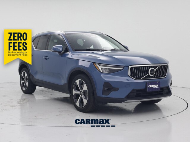 2023 Volvo XC40 B5 Plus Bright Theme AWD