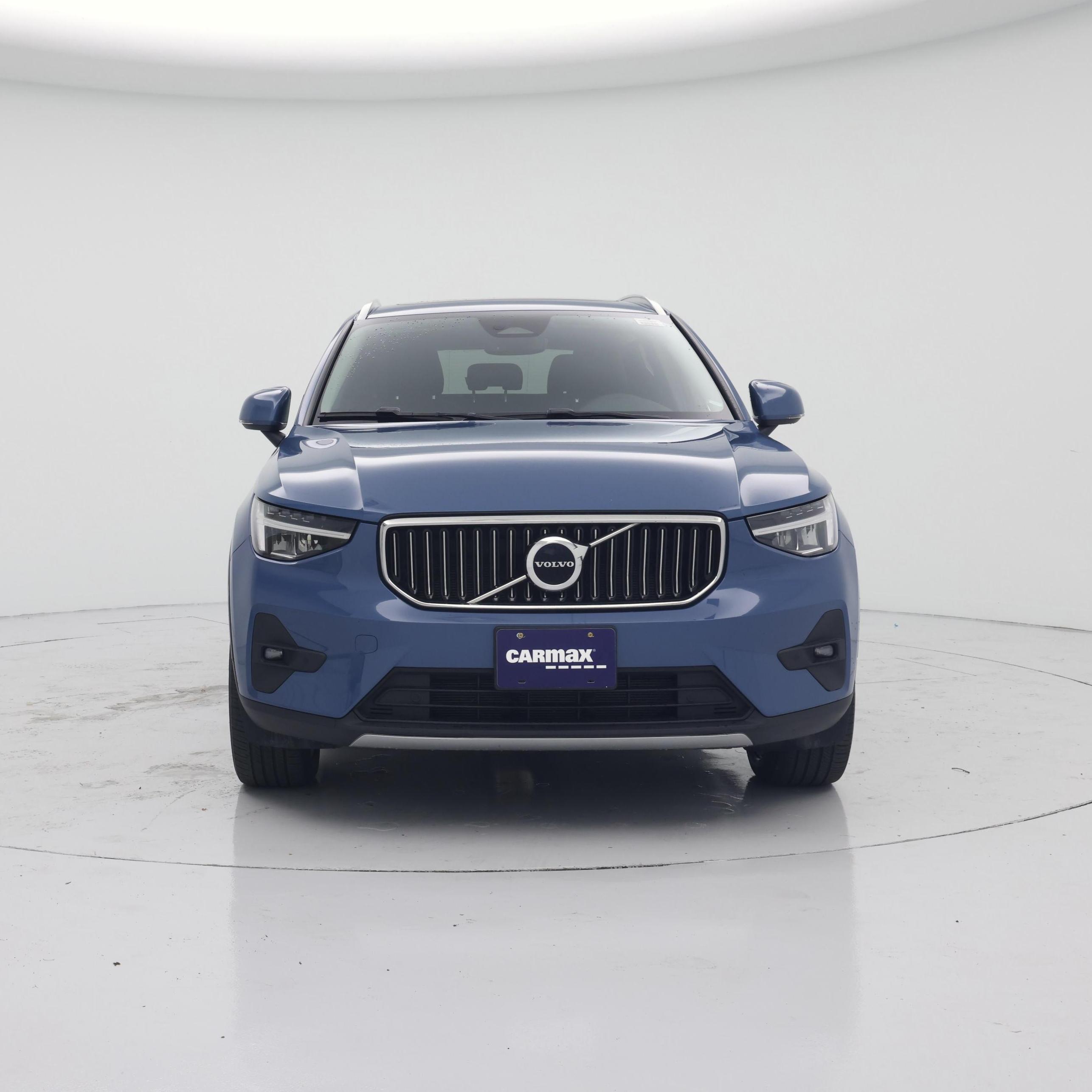 Thumbnail: 2023 Volvo XC40 - 5