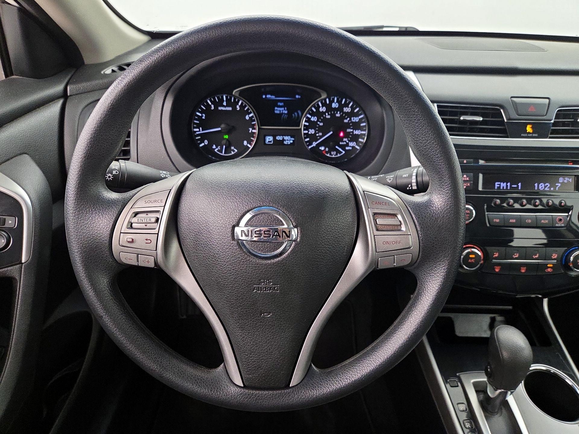 Thumbnail: 2014 Nissan Altima - 10