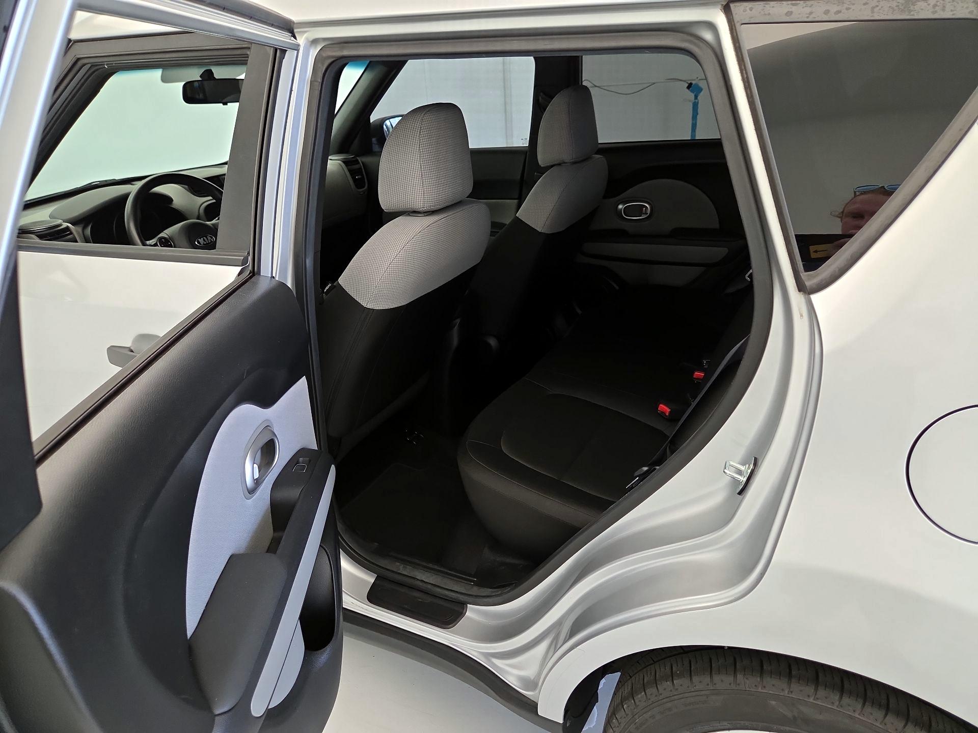 Thumbnail: 2017 Kia Soul - 19