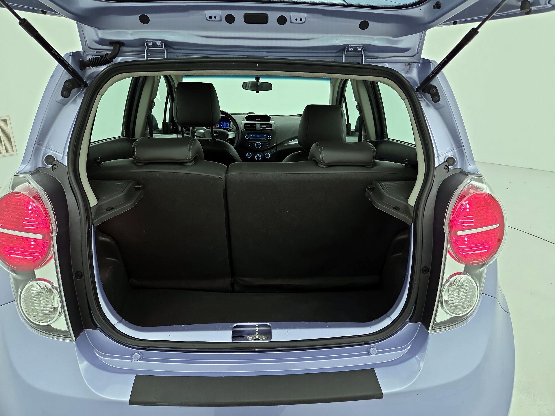 Thumbnail: 2015 Chevrolet Spark - 18