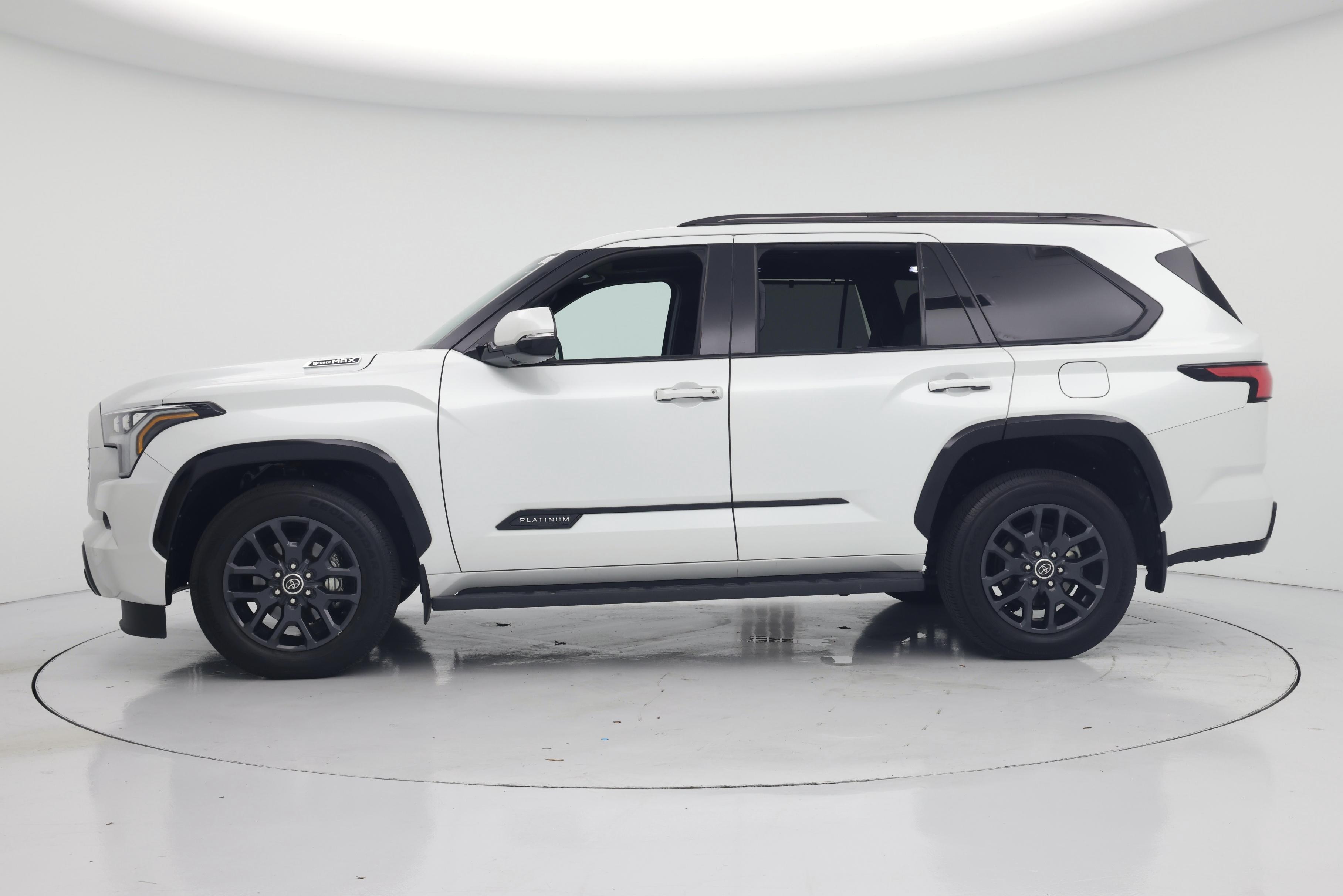 Thumbnail: 2023 Toyota Sequoia - 3