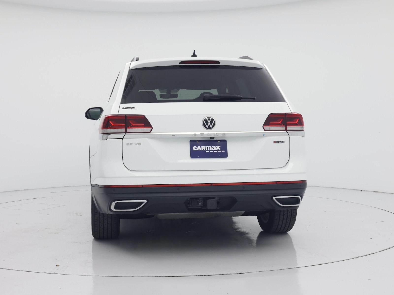 2022 Volkswagen Atlas SE w/Tech - Photo 7