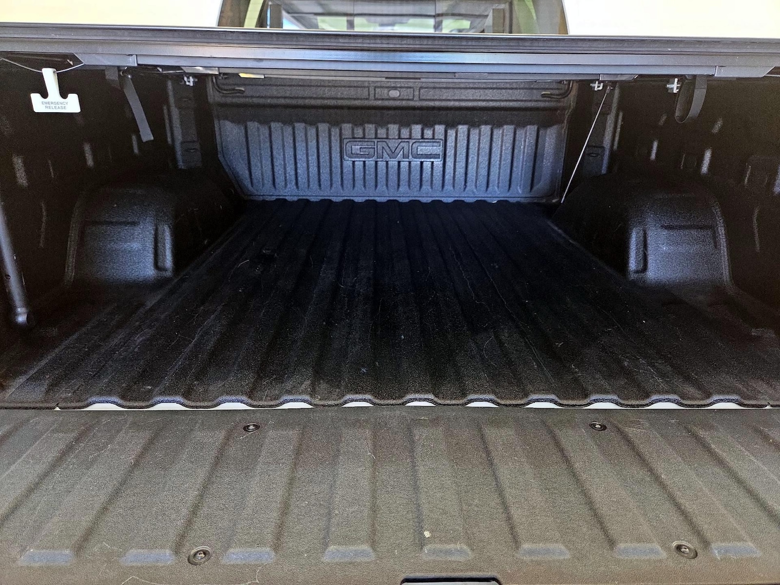 2022 GMC Sierra 1500 Limited SLT - Photo 21