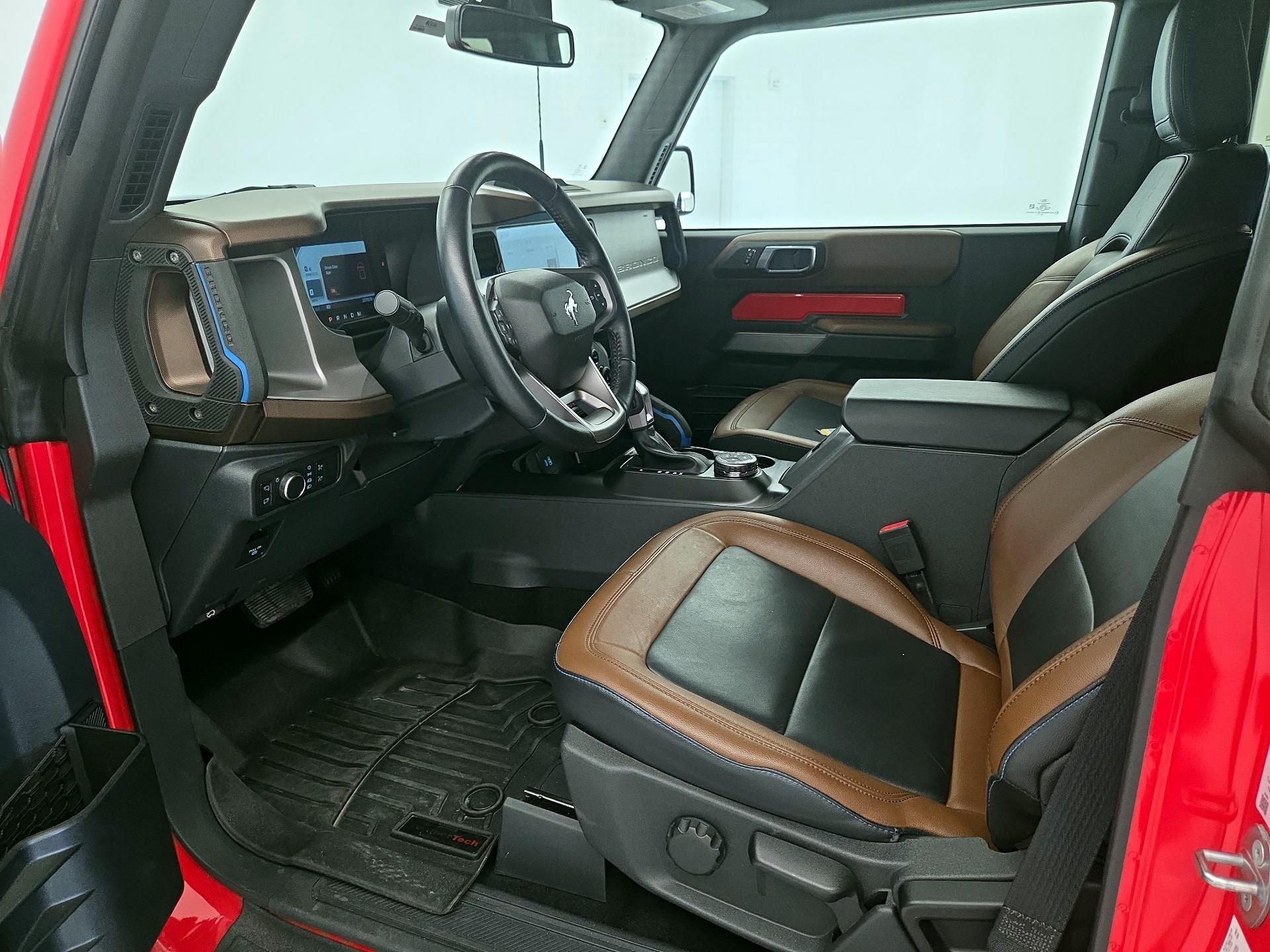 Thumbnail: 2022 Ford Bronco - 11