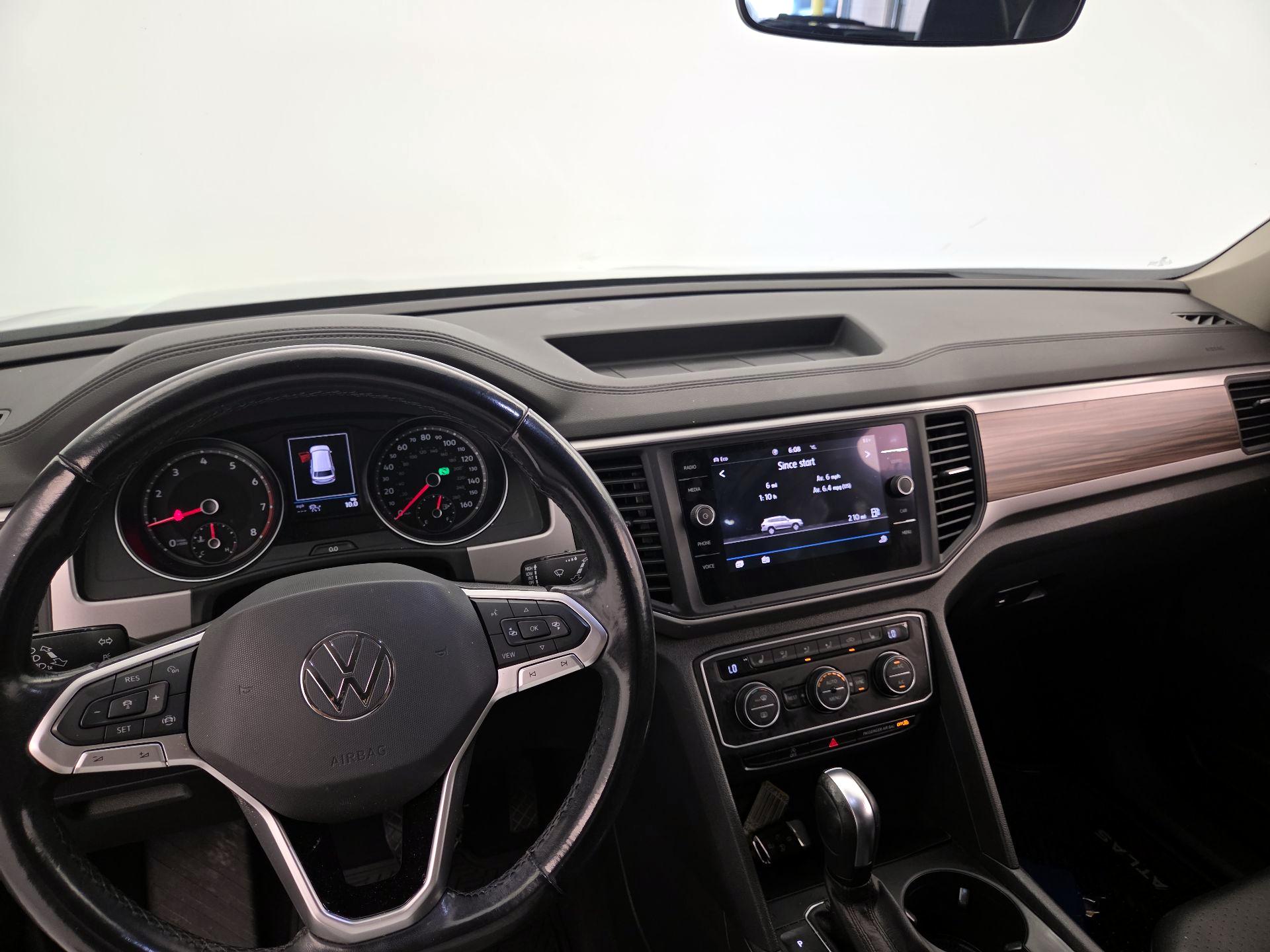 Thumbnail: 2021 Volkswagen Atlas - 9