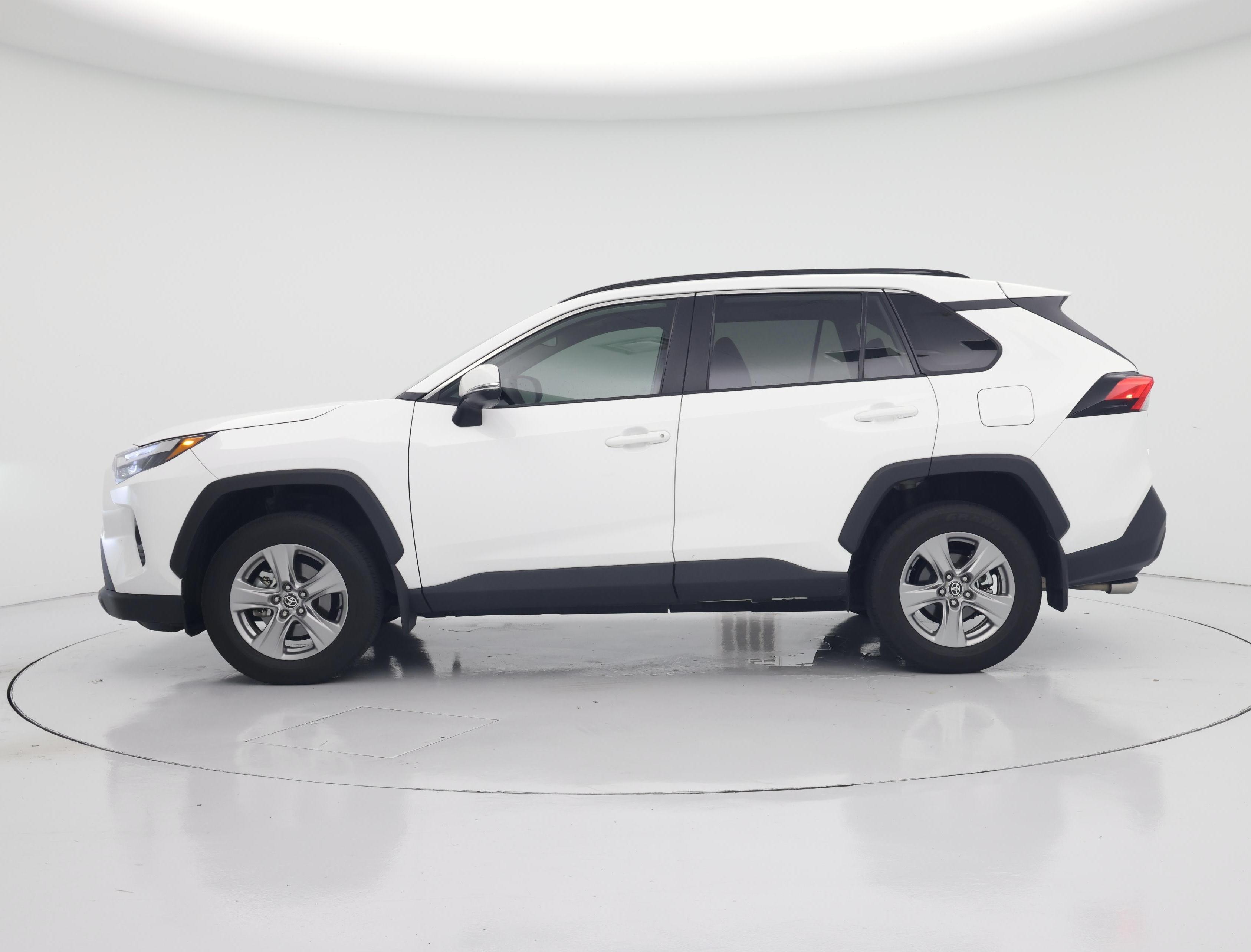 Thumbnail: 2024 Toyota RAV4 - 3