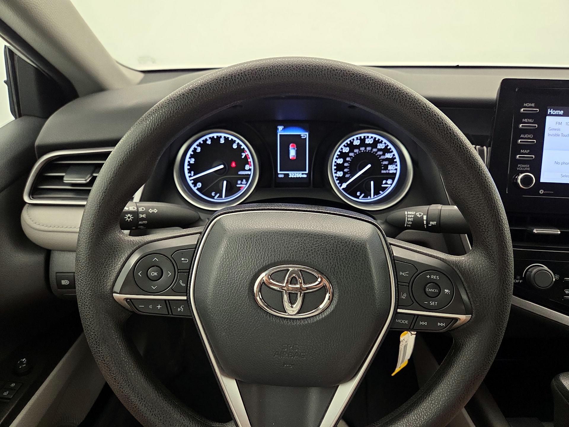 Thumbnail: 2021 Toyota Camry - 10