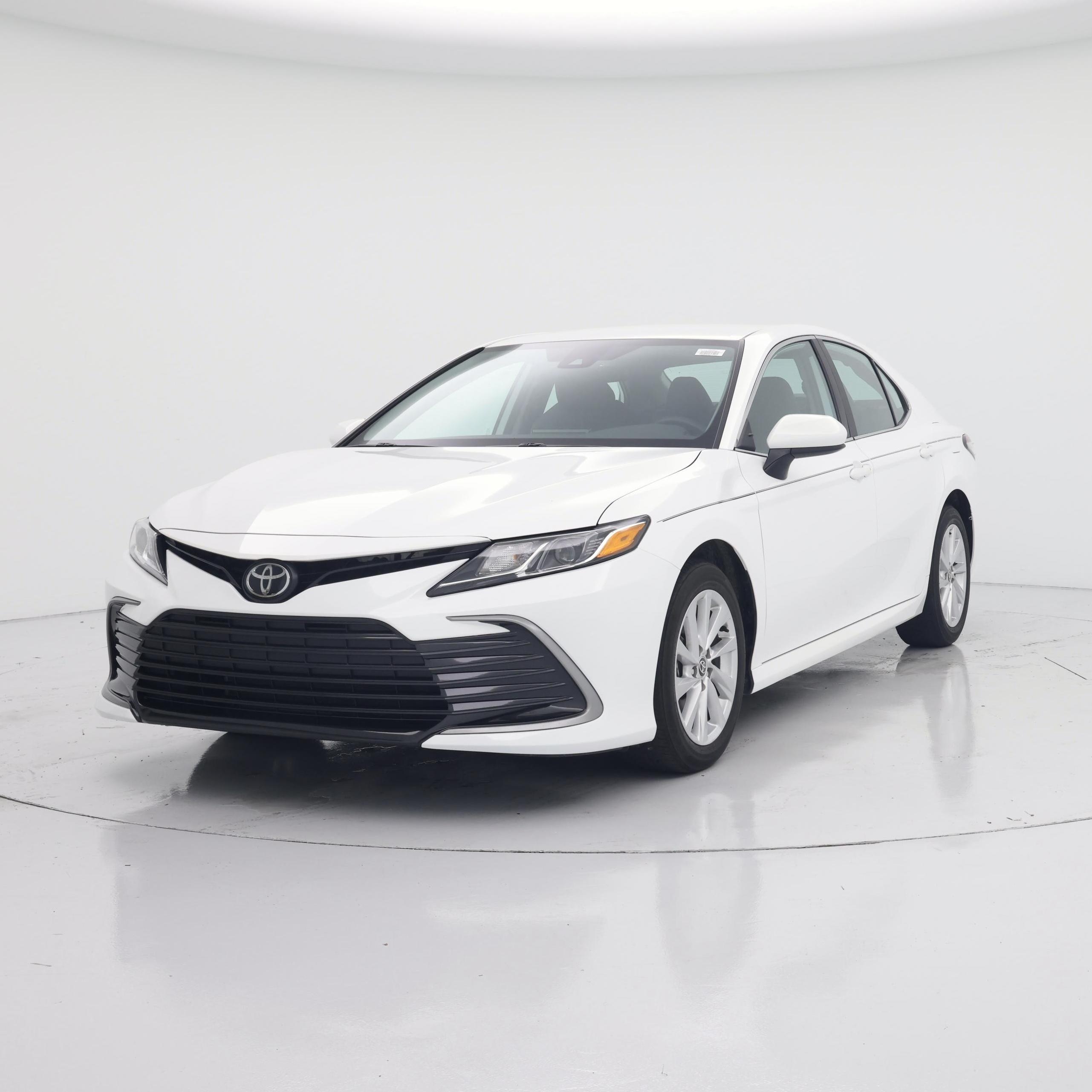 Thumbnail: 2021 Toyota Camry - 4
