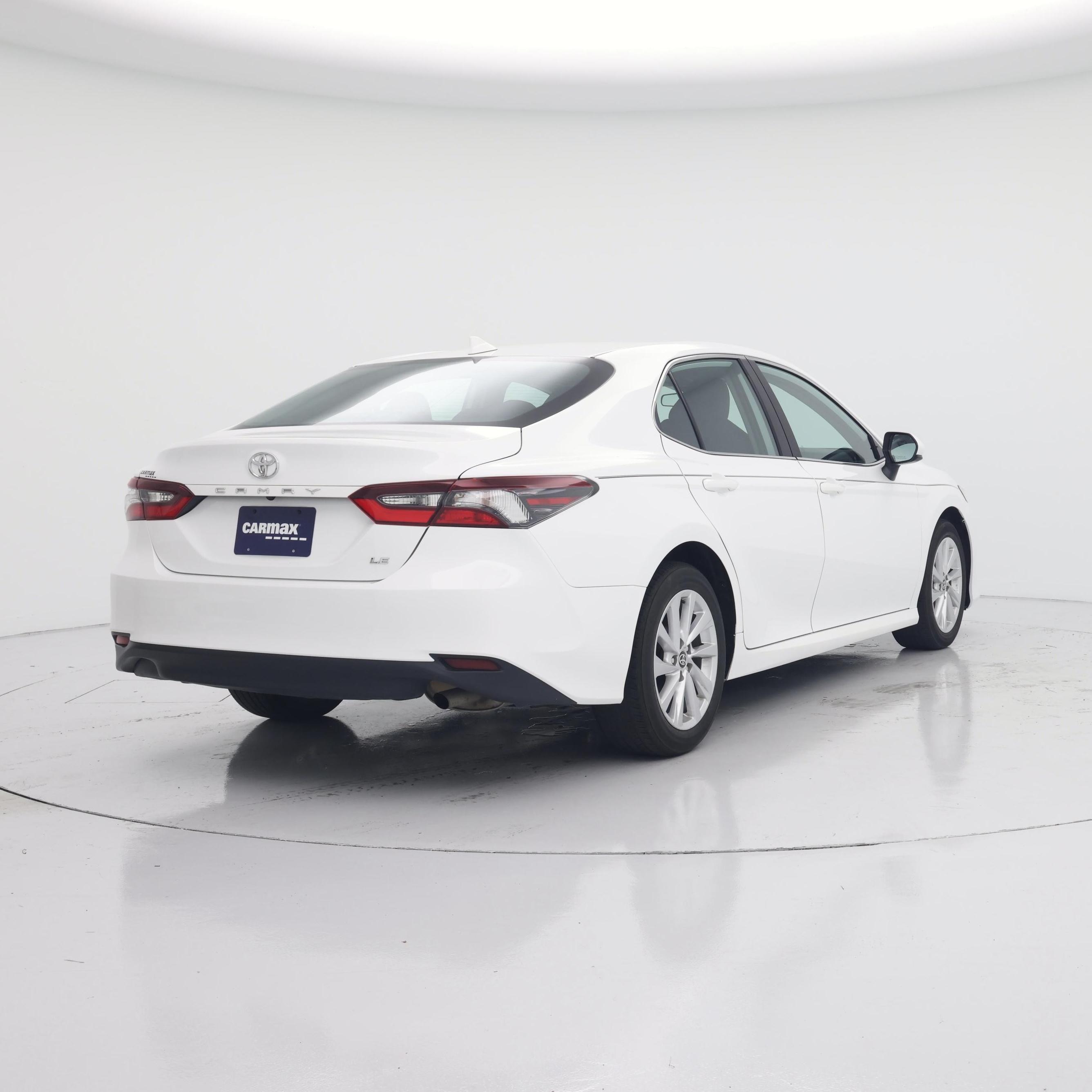 Thumbnail: 2021 Toyota Camry - 8
