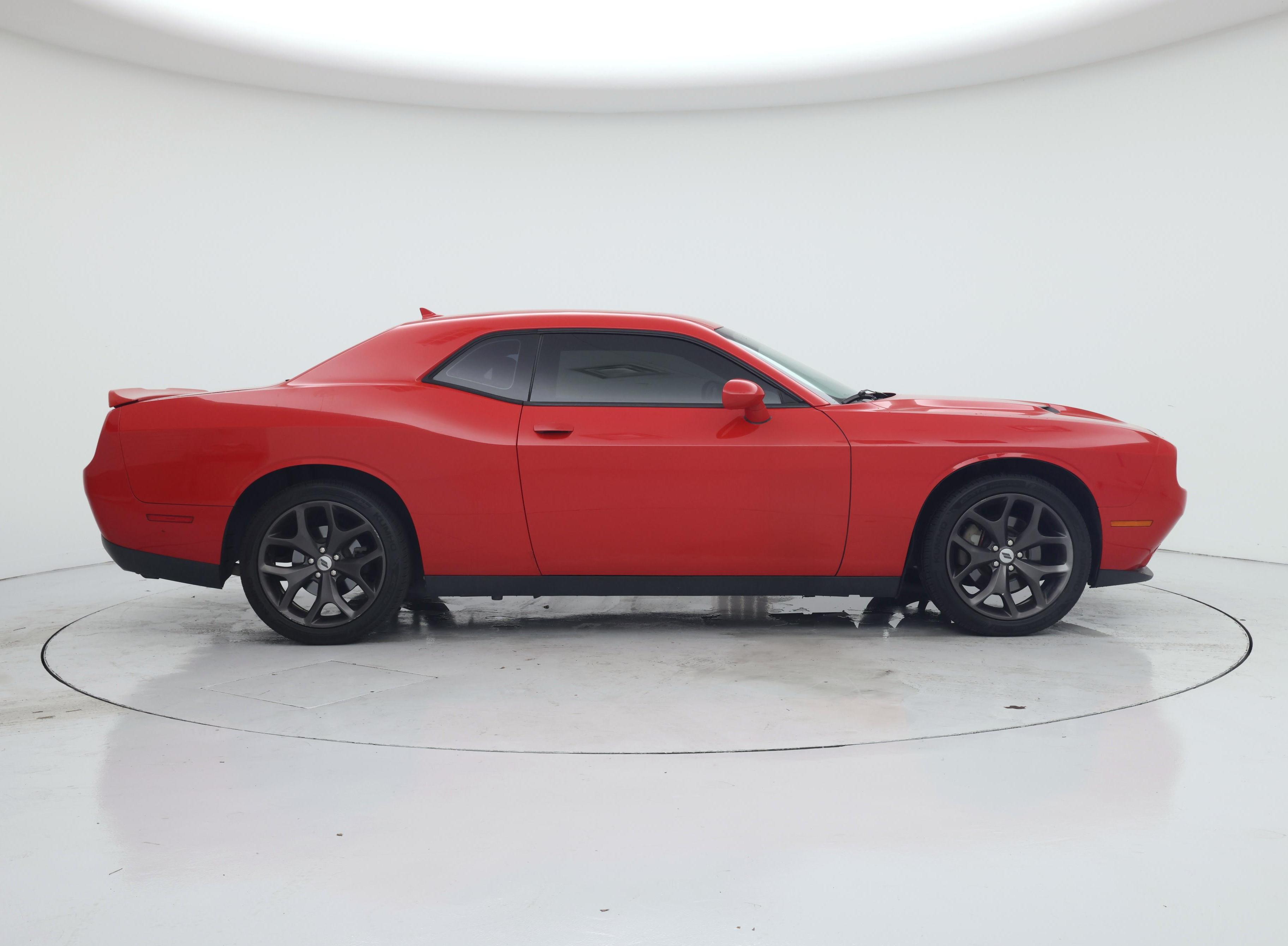 Thumbnail: 2018 Dodge Challenger - 7