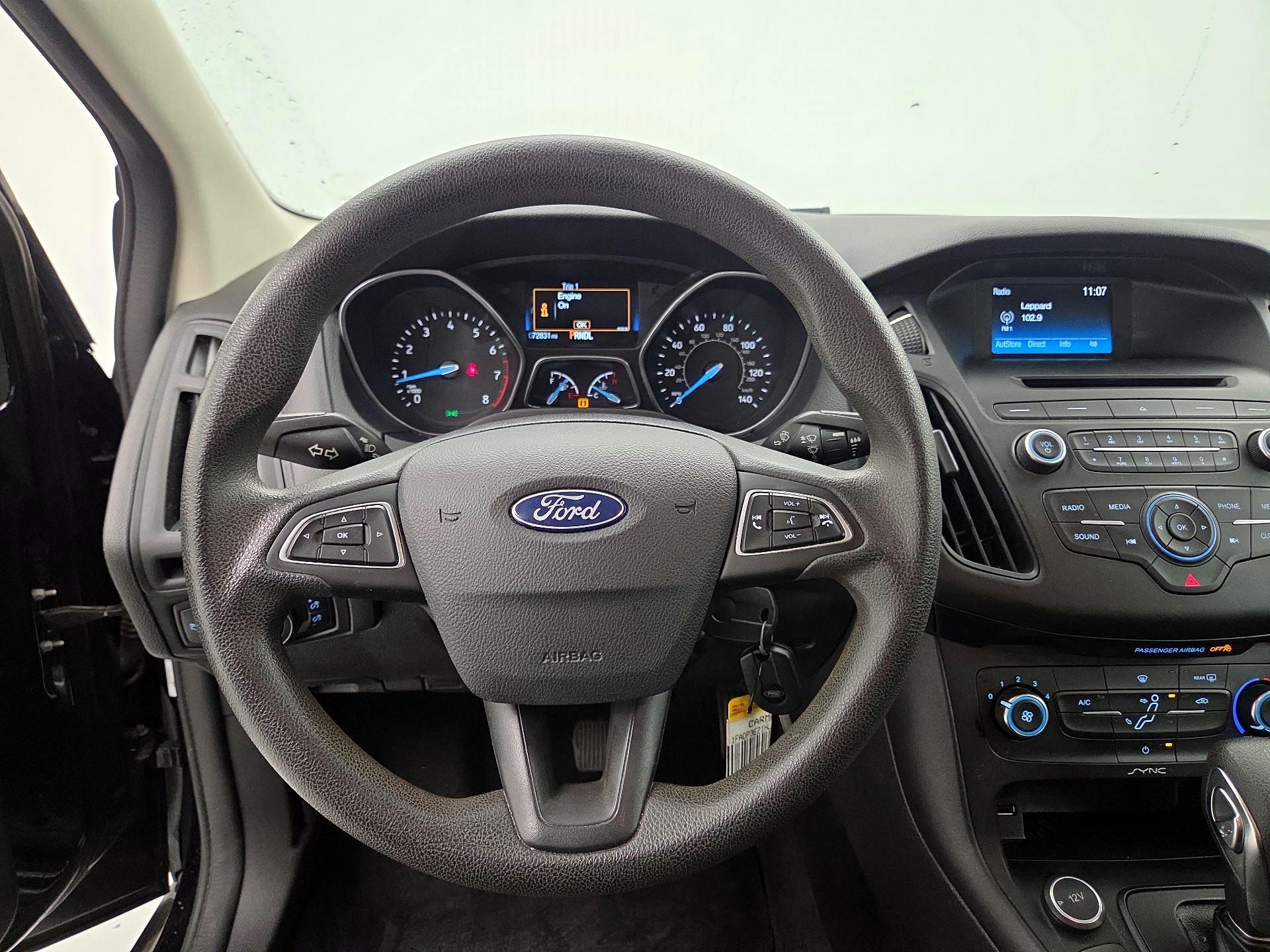 Thumbnail: 2017 Ford Focus - 10