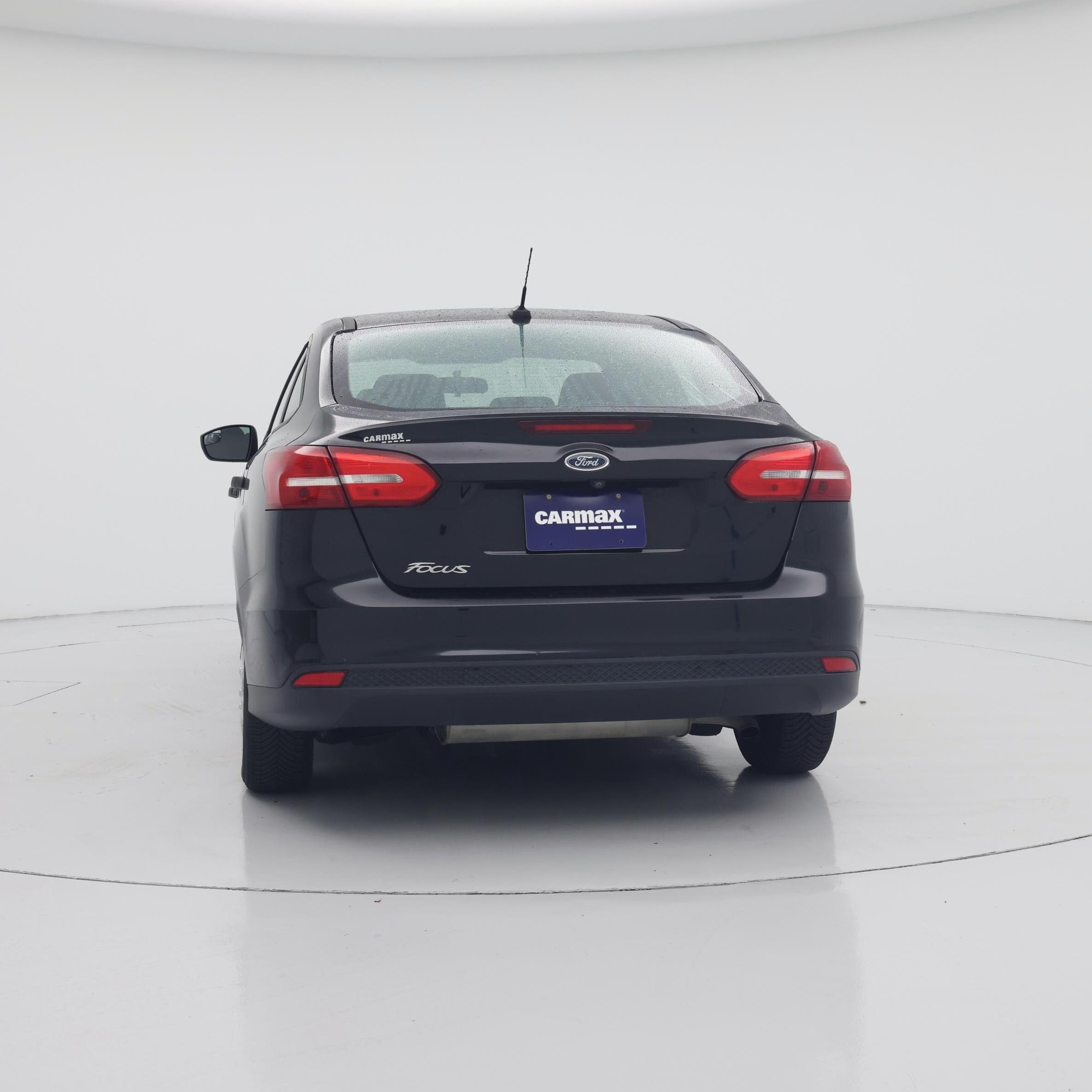 Thumbnail: 2017 Ford Focus - 6