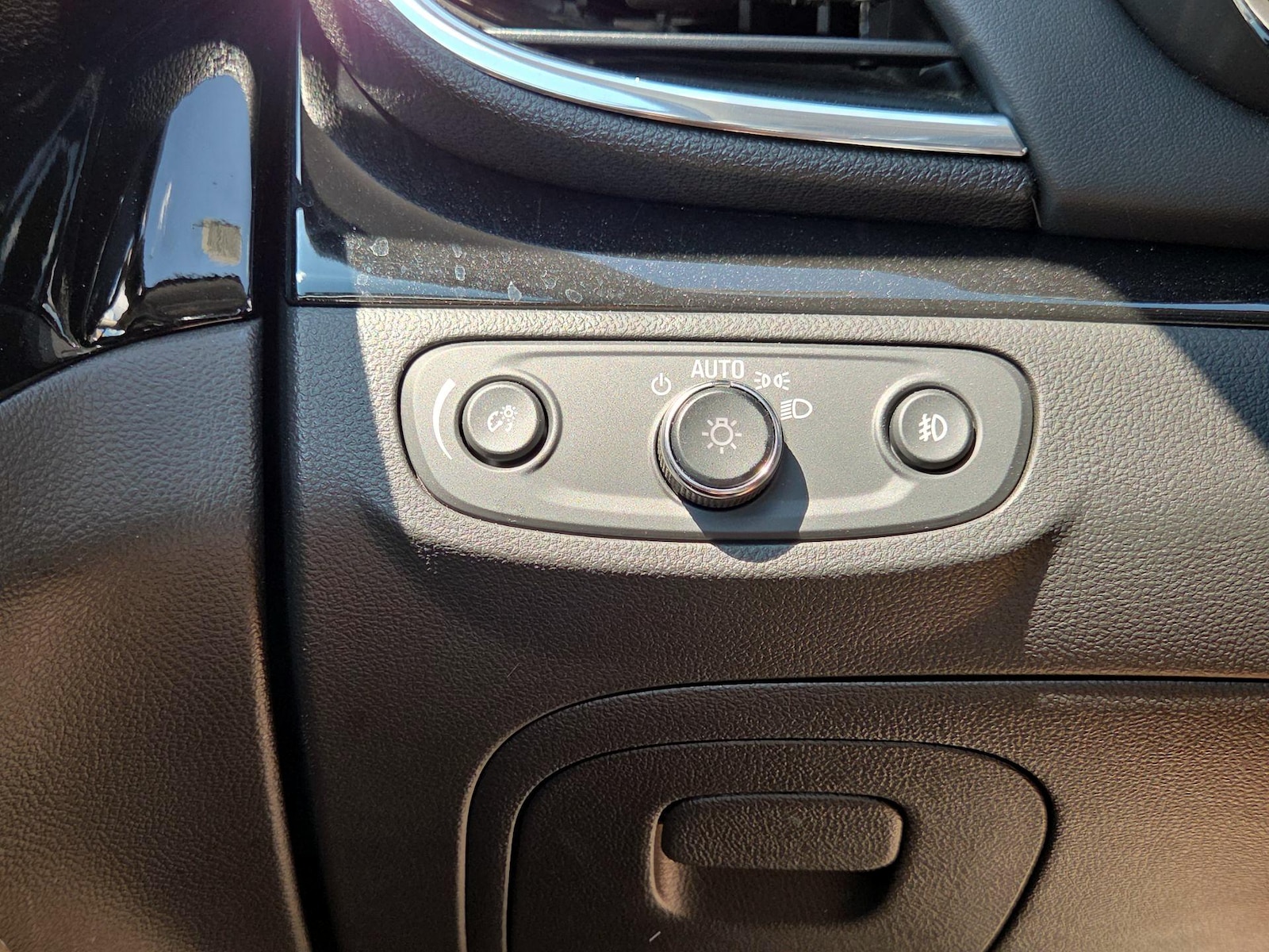 2020 Buick Encore Essence - Photo 14